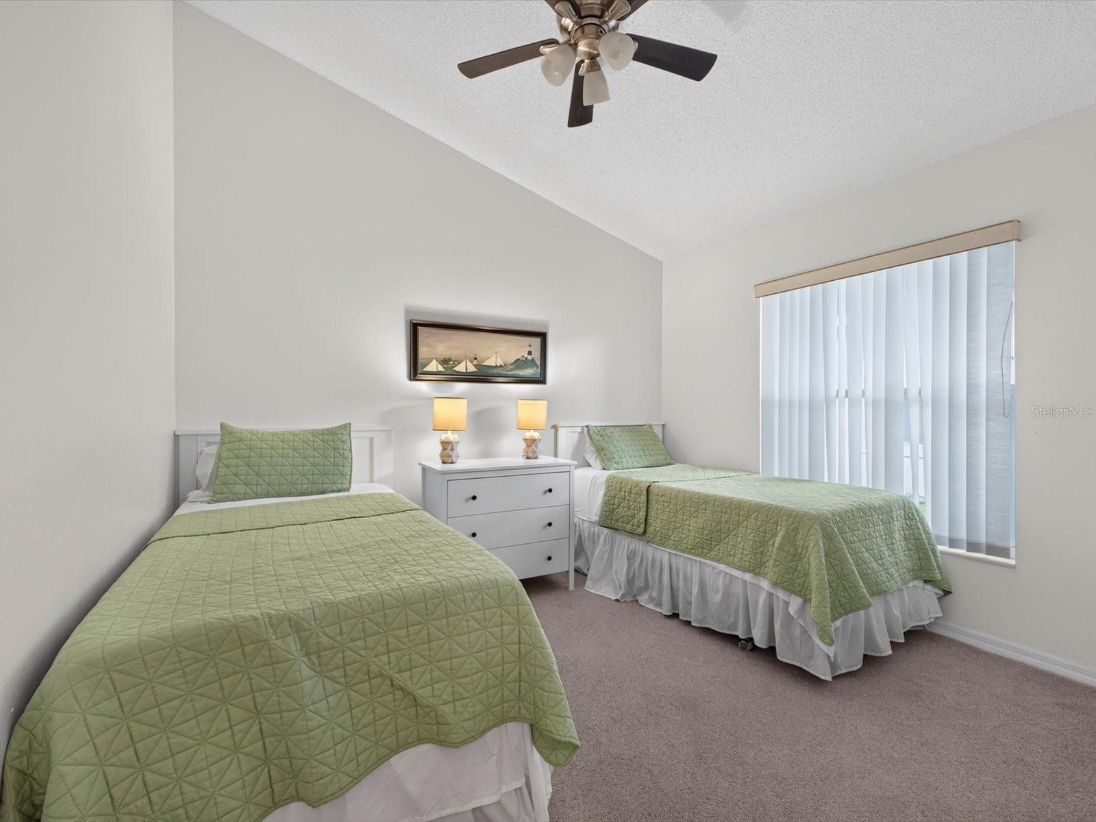 Single Family Residence at 8014 SPRING CREEK DR, KISSIMMEE, photo 17 of 32