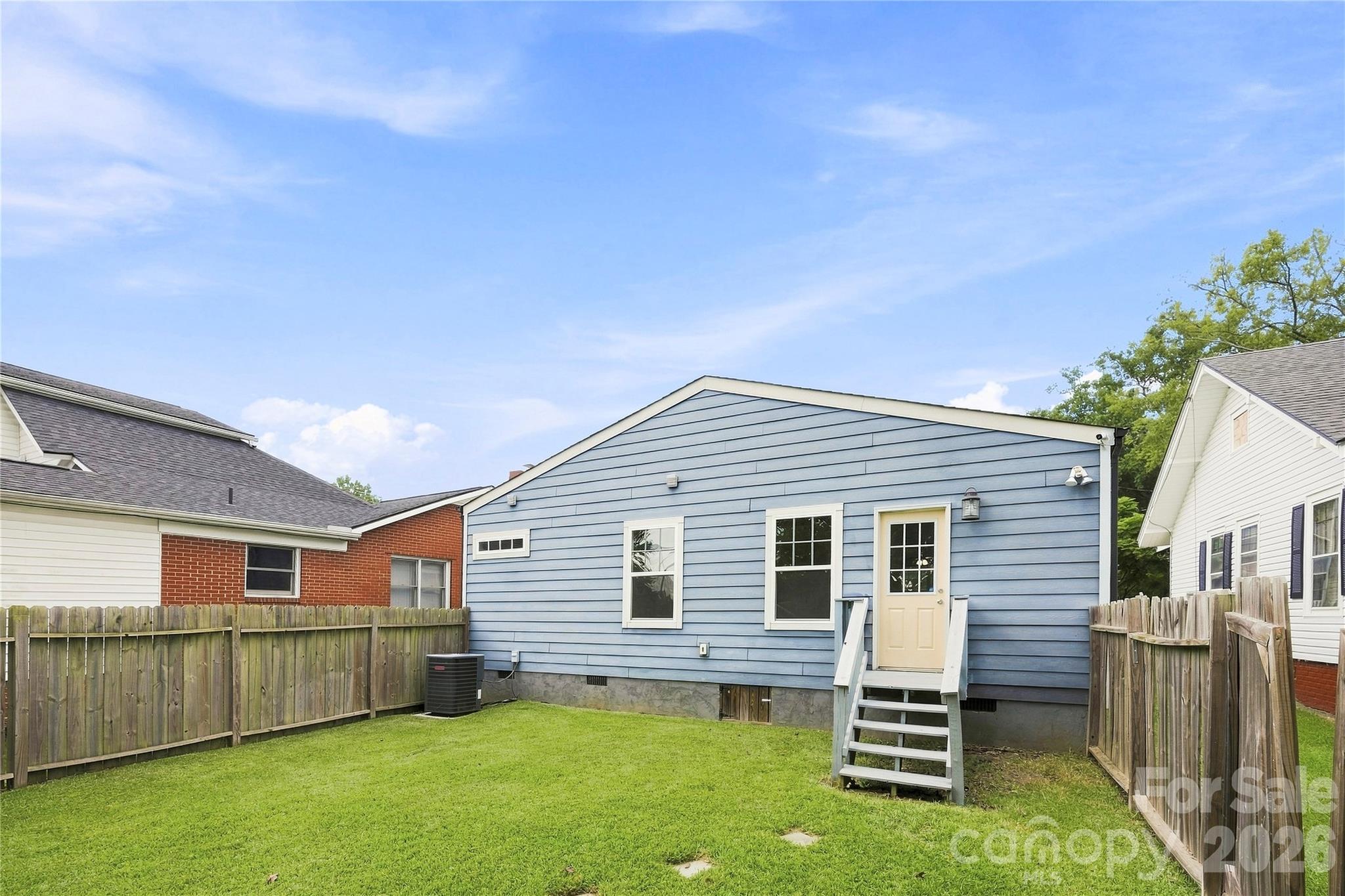 Single Family Residence at 629 Center Street, Rock Hill, photo 19 of 19