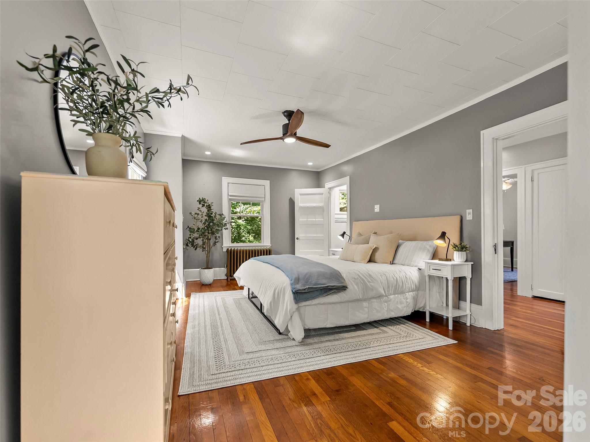 Single Family Residence at 1 Kenilworth Road, Asheville, photo 23 of 46