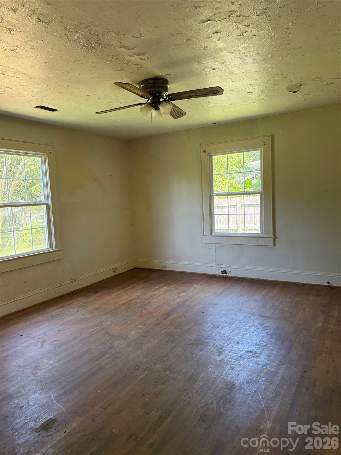 Single Family Residence at 310 Sells Road, Salisbury, photo 8 of 42