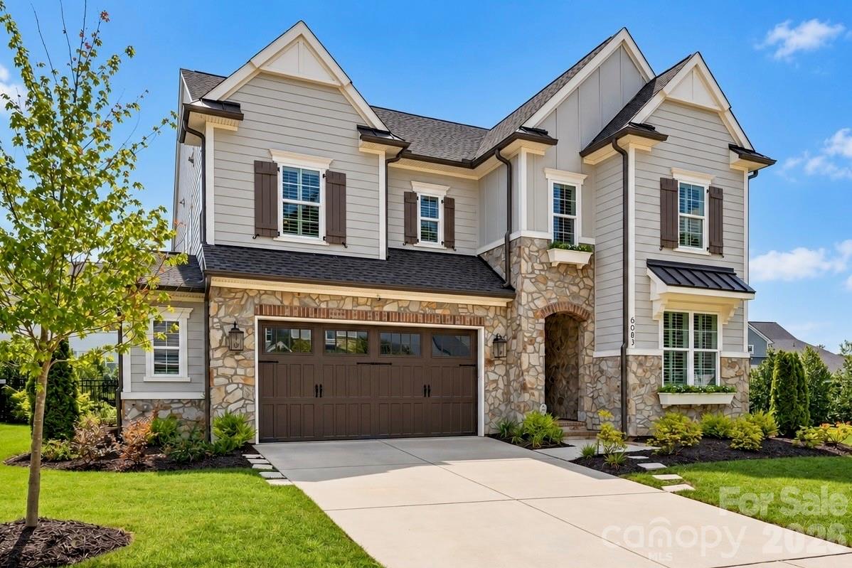 Single Family Residence at 6083 Holden Court, Fort Mill, photo 2 of 48