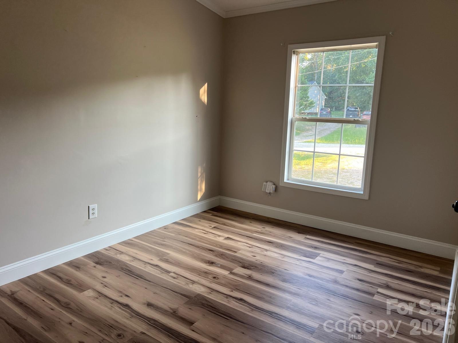 Single Family Residence at 322 Woodcrest Drive, York, photo 19 of 24