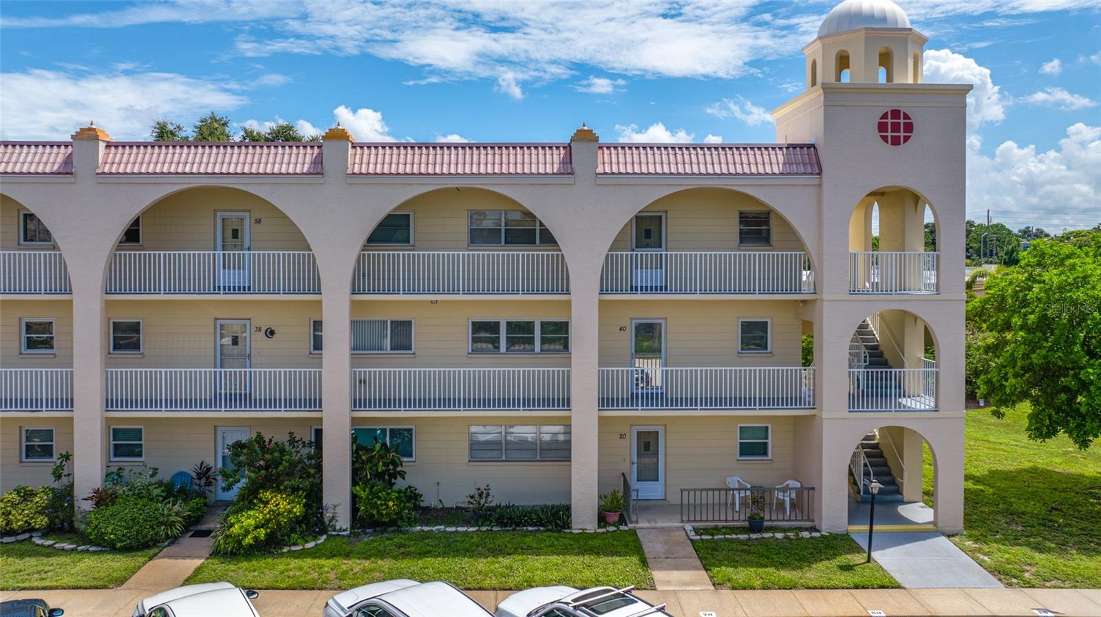 2258 WORLD PARKWAY BLVD W #40