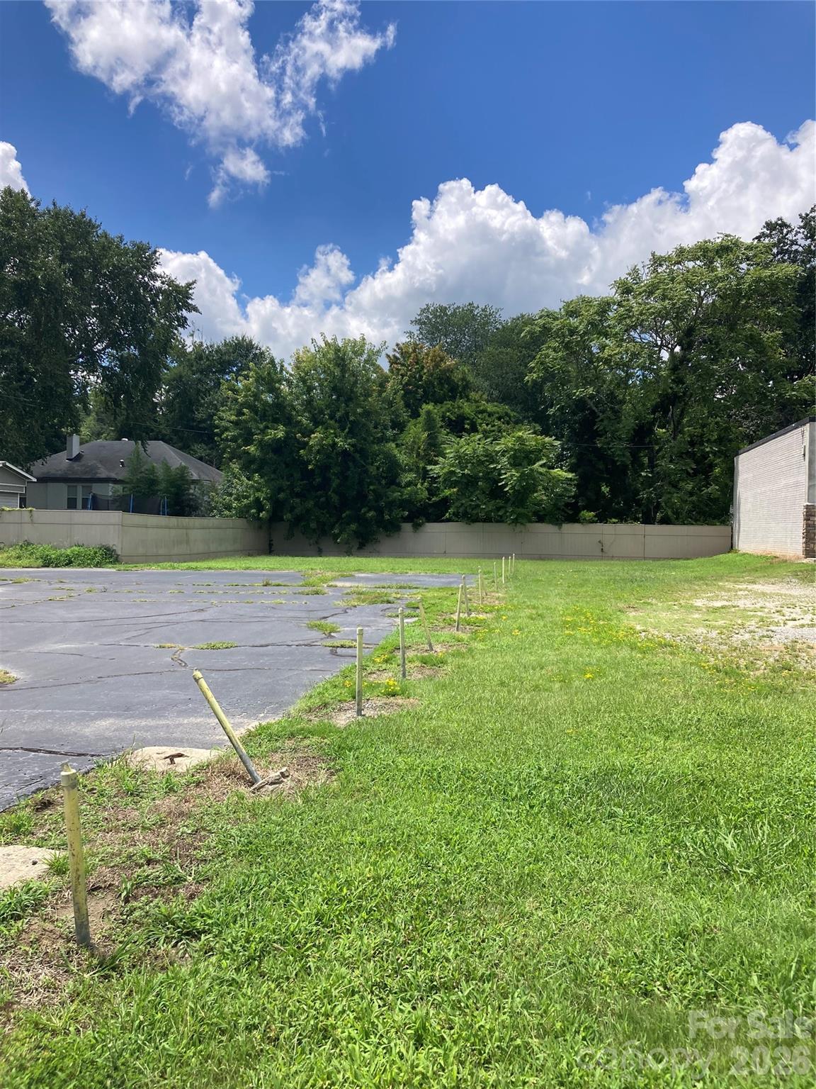 Business at 1201 N Cannon Boulevard, Kannapolis, photo 2 of 24