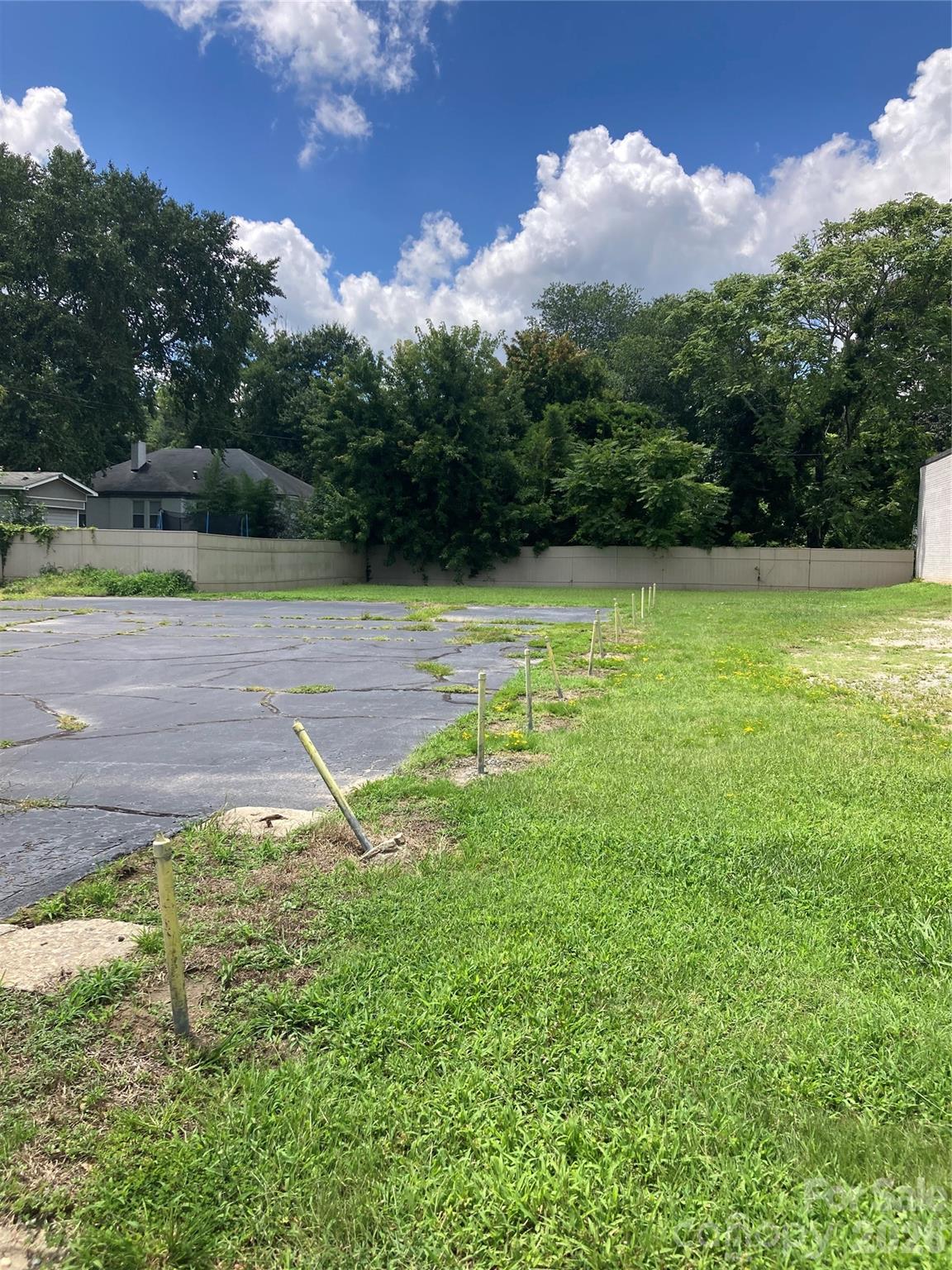 Business at 1201 N Cannon Boulevard, Kannapolis, photo 3 of 24