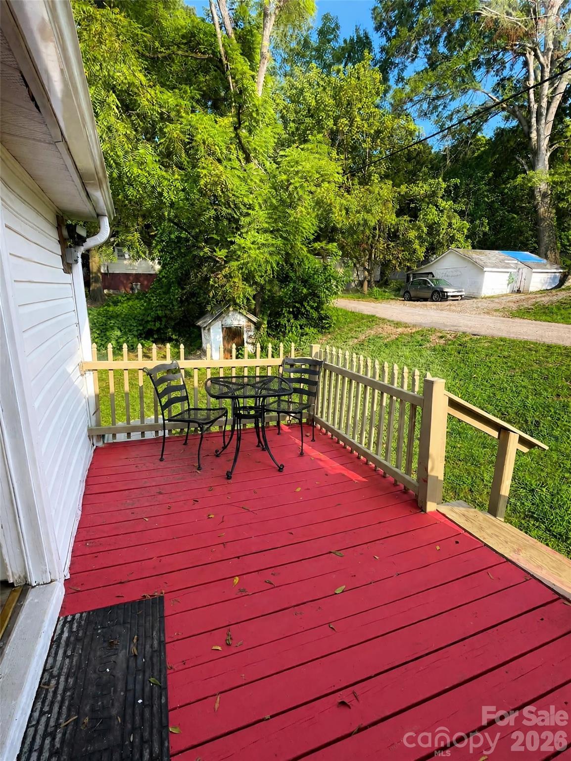 Side Deck - 900 Alma Avenue, Kannapolis