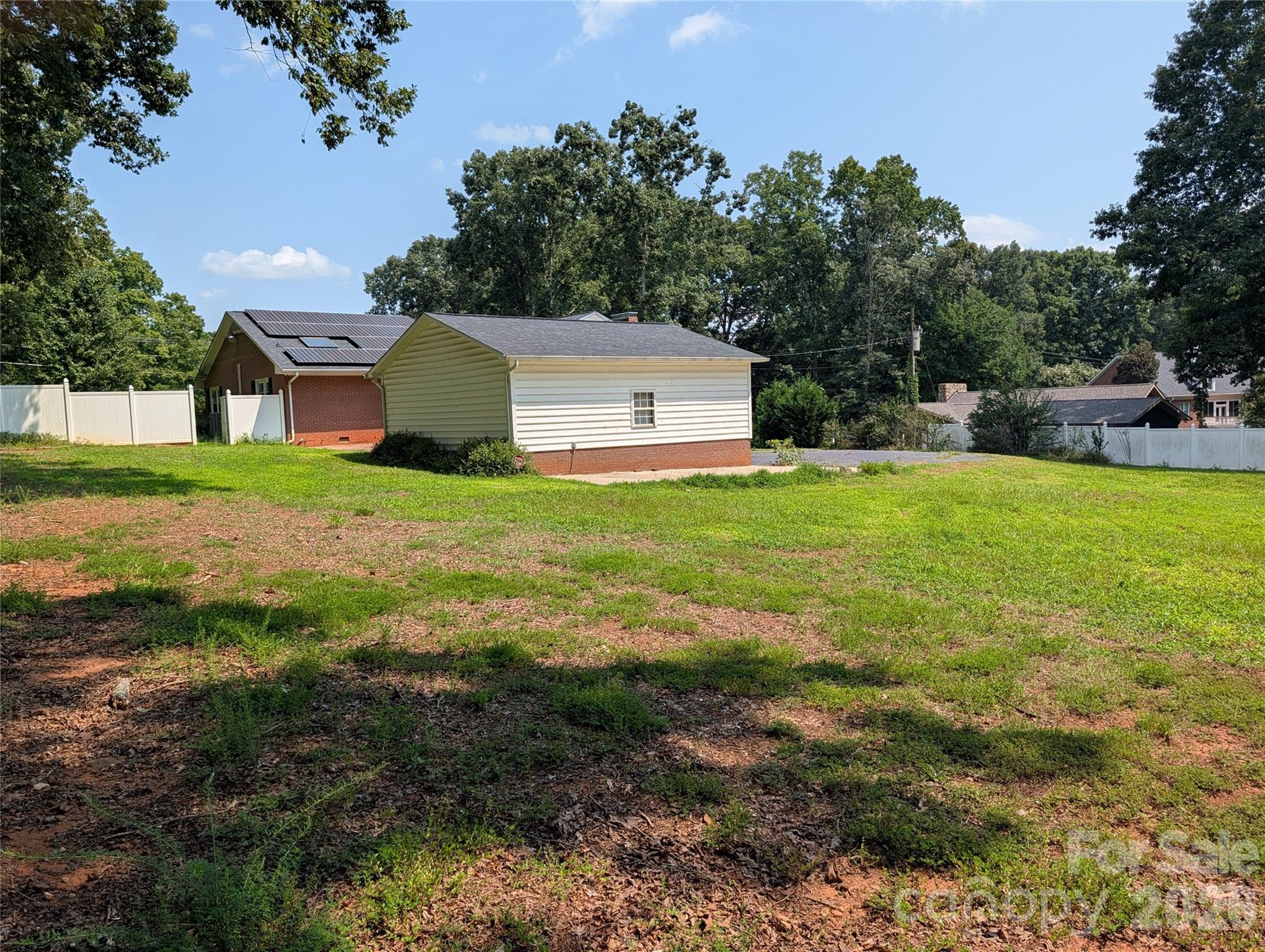 Single Family Residence at 220 Augusta Drive, Statesville, photo 4 of 35