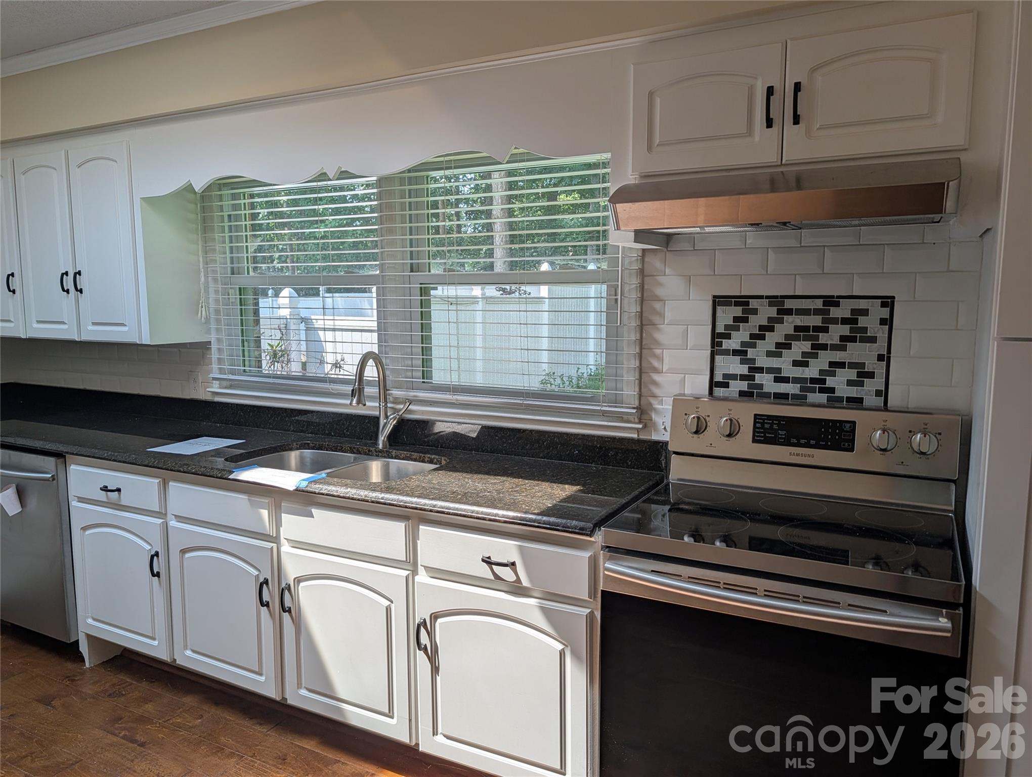 Single Family Residence at 220 Augusta Drive, Statesville, photo 6 of 35