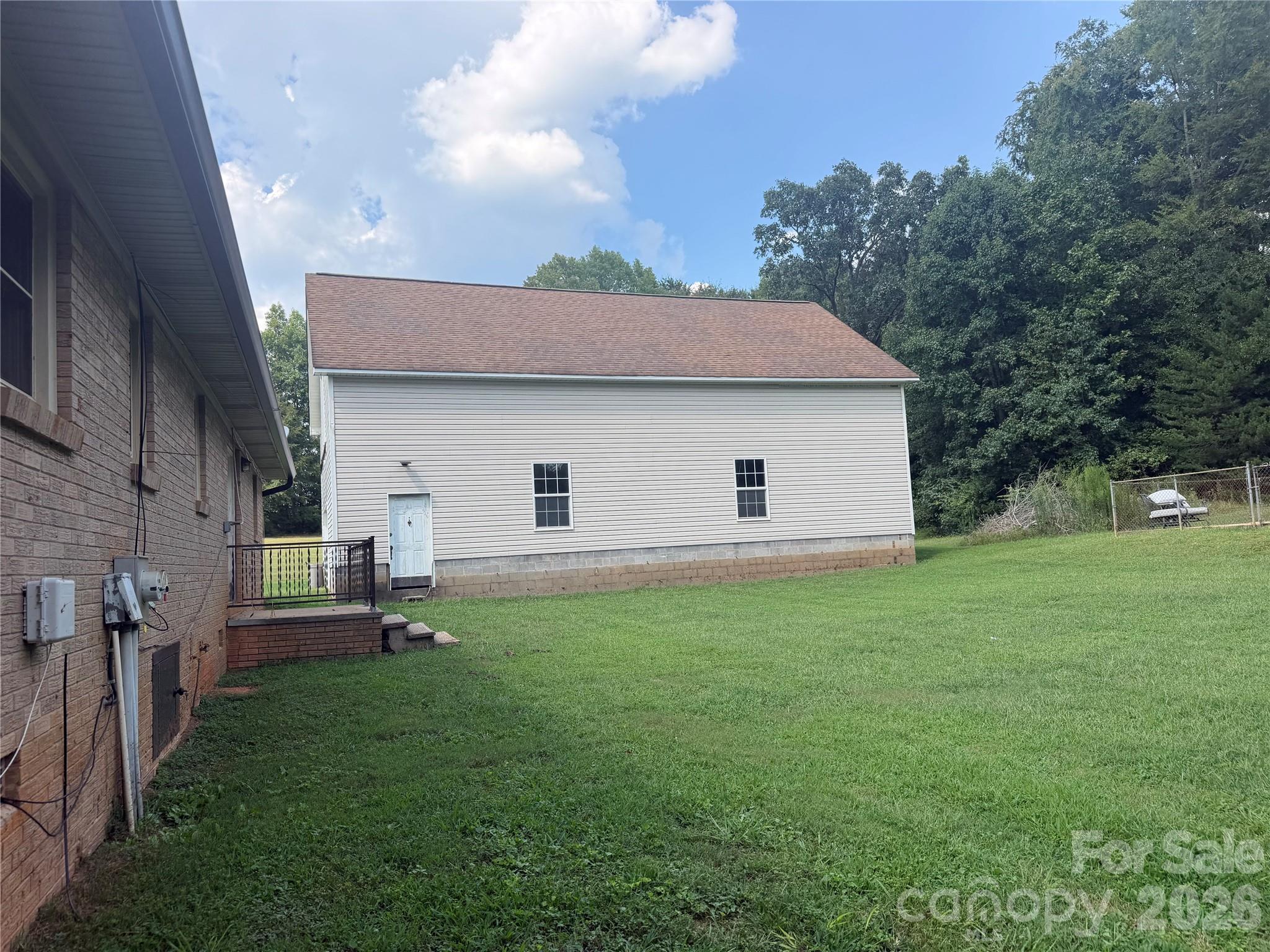Single Family Residence at 344 Pearson Street, Blacksburg, photo 3 of 17