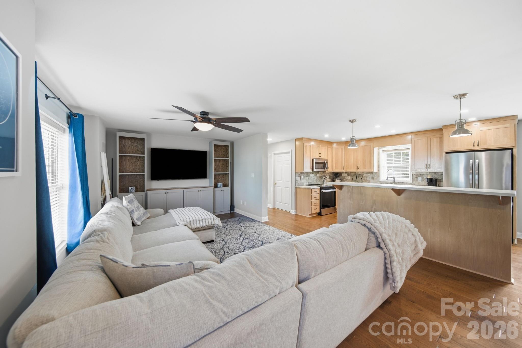 Single Family Residence at 708 Paint Circle, Oakboro, photo 8 of 48
