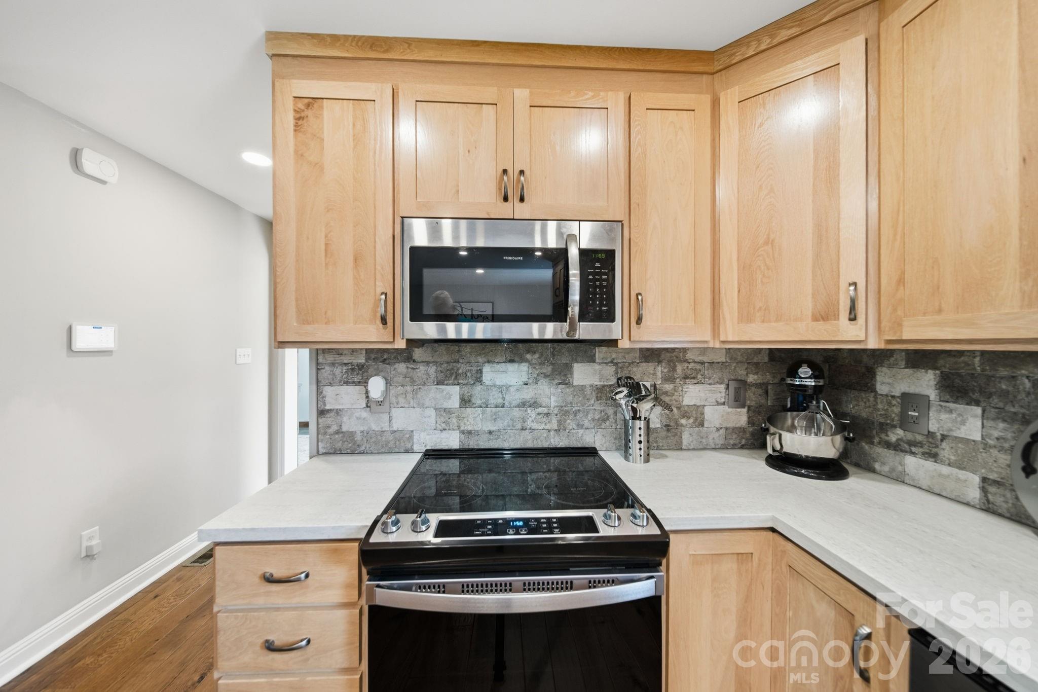 Single Family Residence at 708 Paint Circle, Oakboro, photo 14 of 48