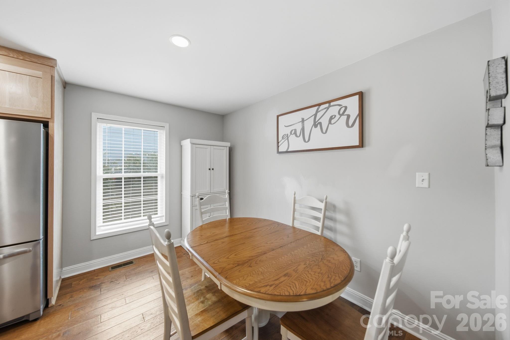 Single Family Residence at 708 Paint Circle, Oakboro, photo 18 of 48