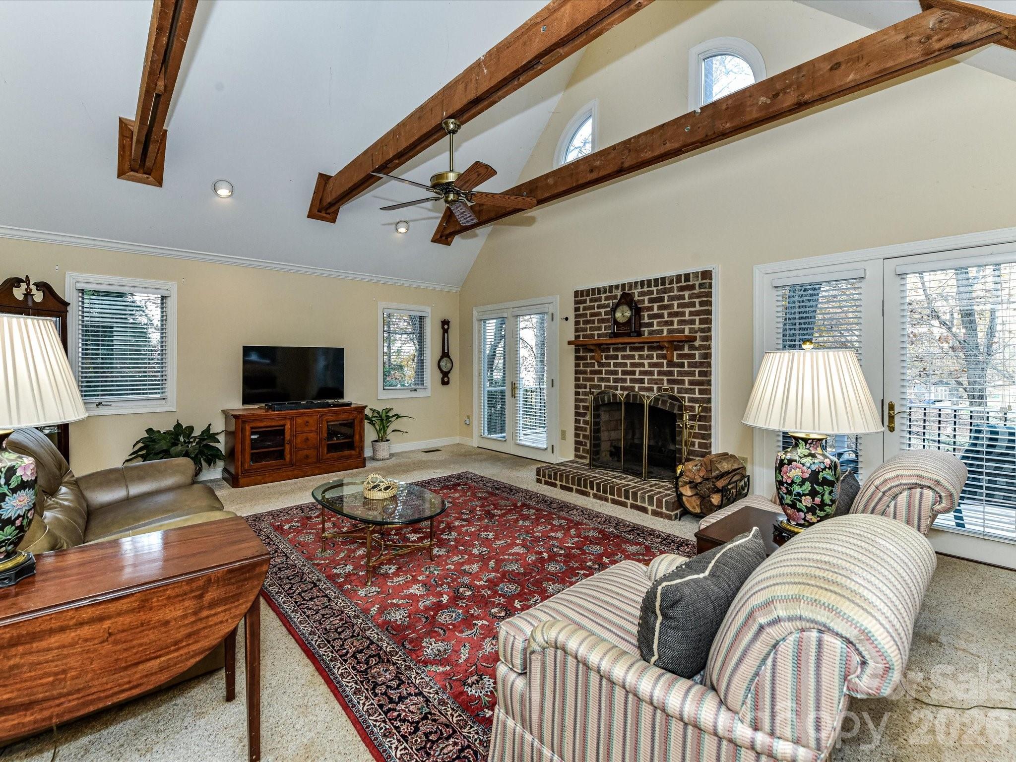 Single Family Residence at 7769 Dellinger Road, Denver, photo 8 of 35
