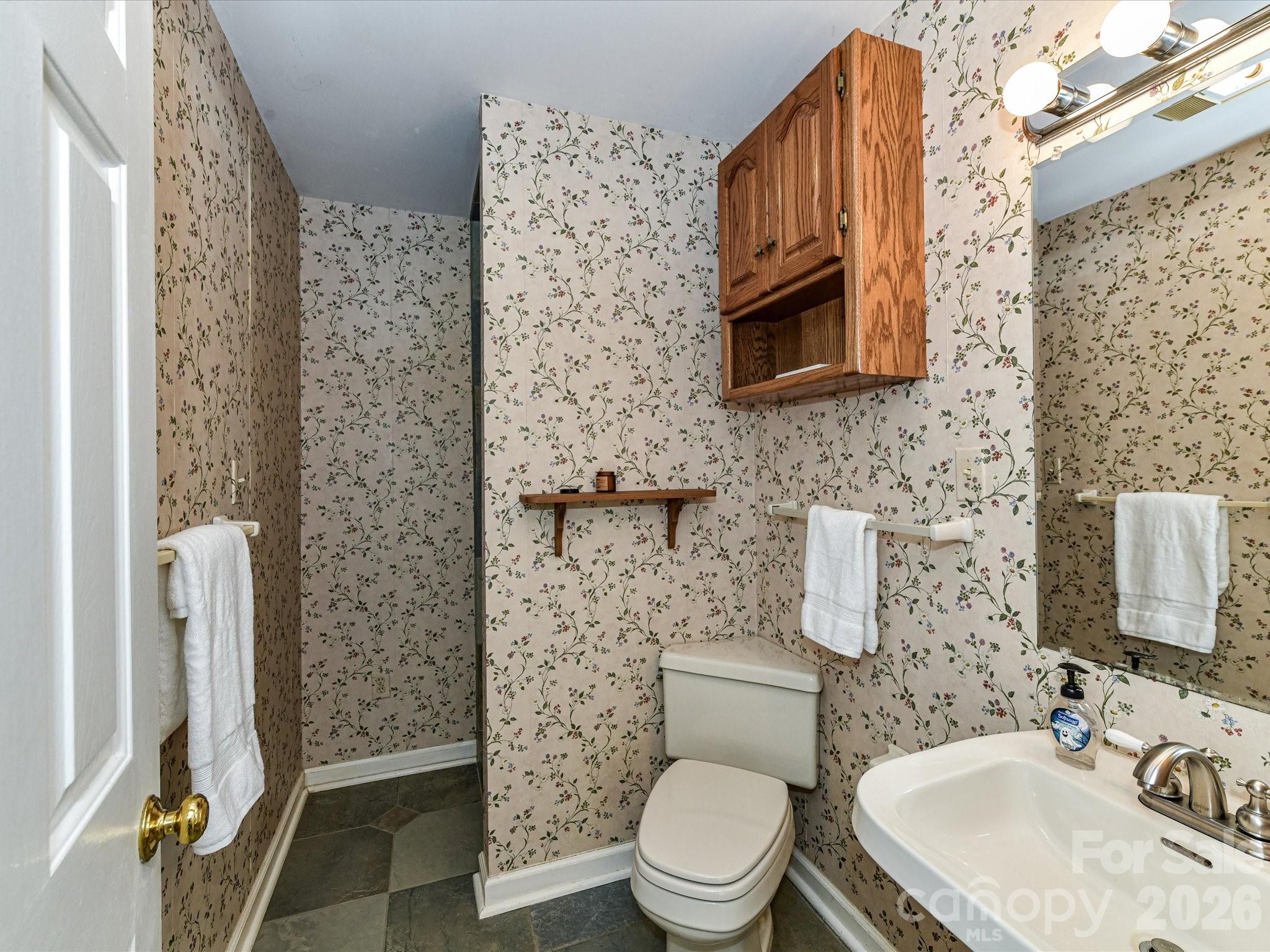 Single Family Residence at 7769 Dellinger Road, Denver, photo 23 of 35
