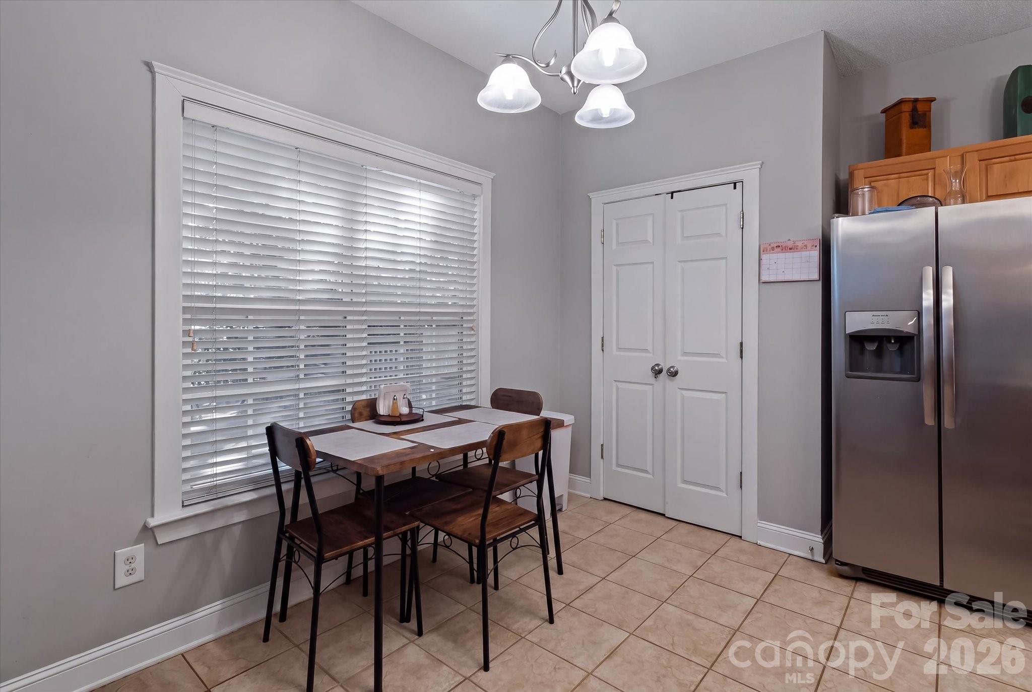Single Family Residence at 13502 Glencreek Lane, Huntersville, photo 10 of 34