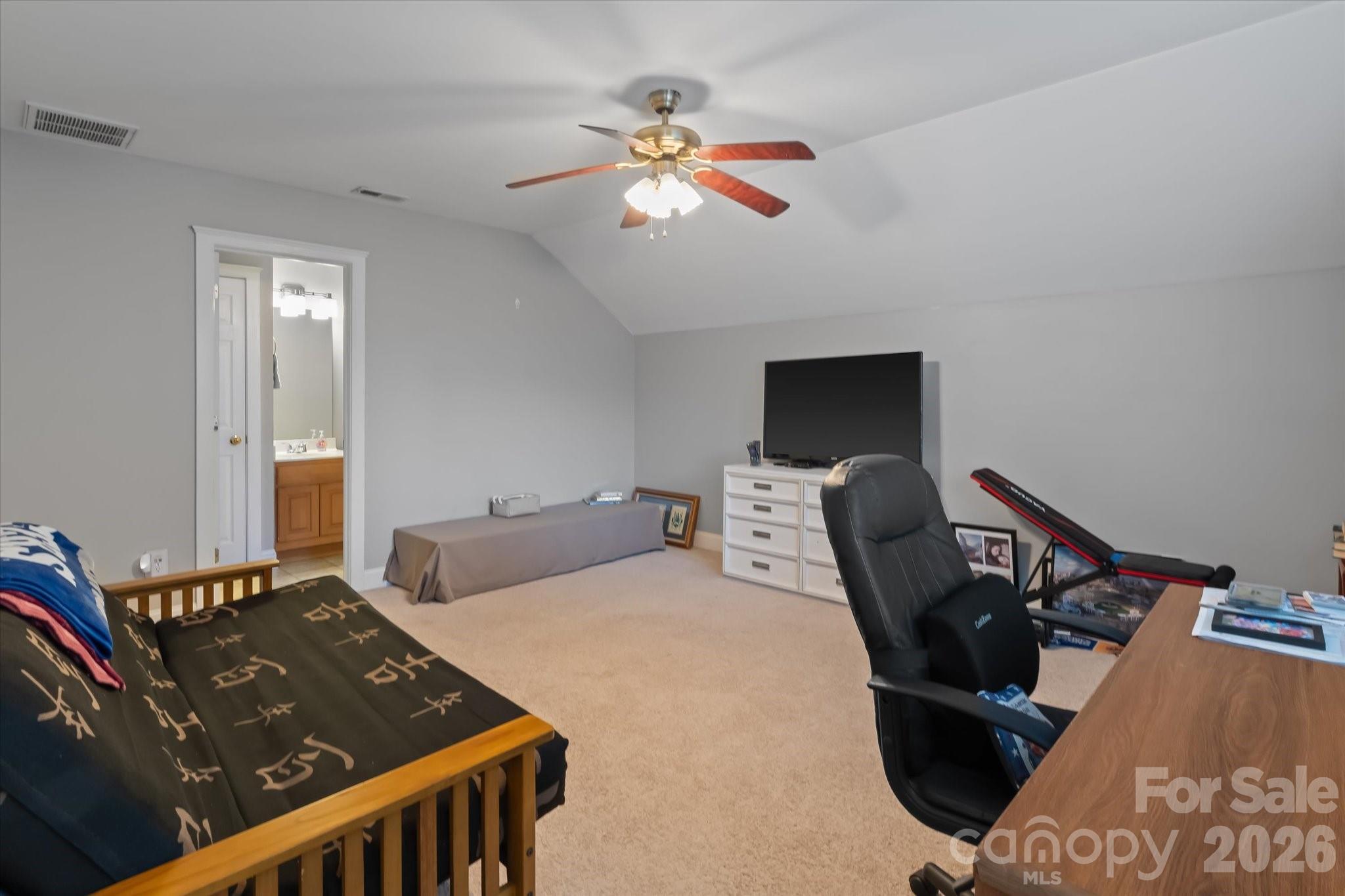 Single Family Residence at 13502 Glencreek Lane, Huntersville, photo 27 of 34