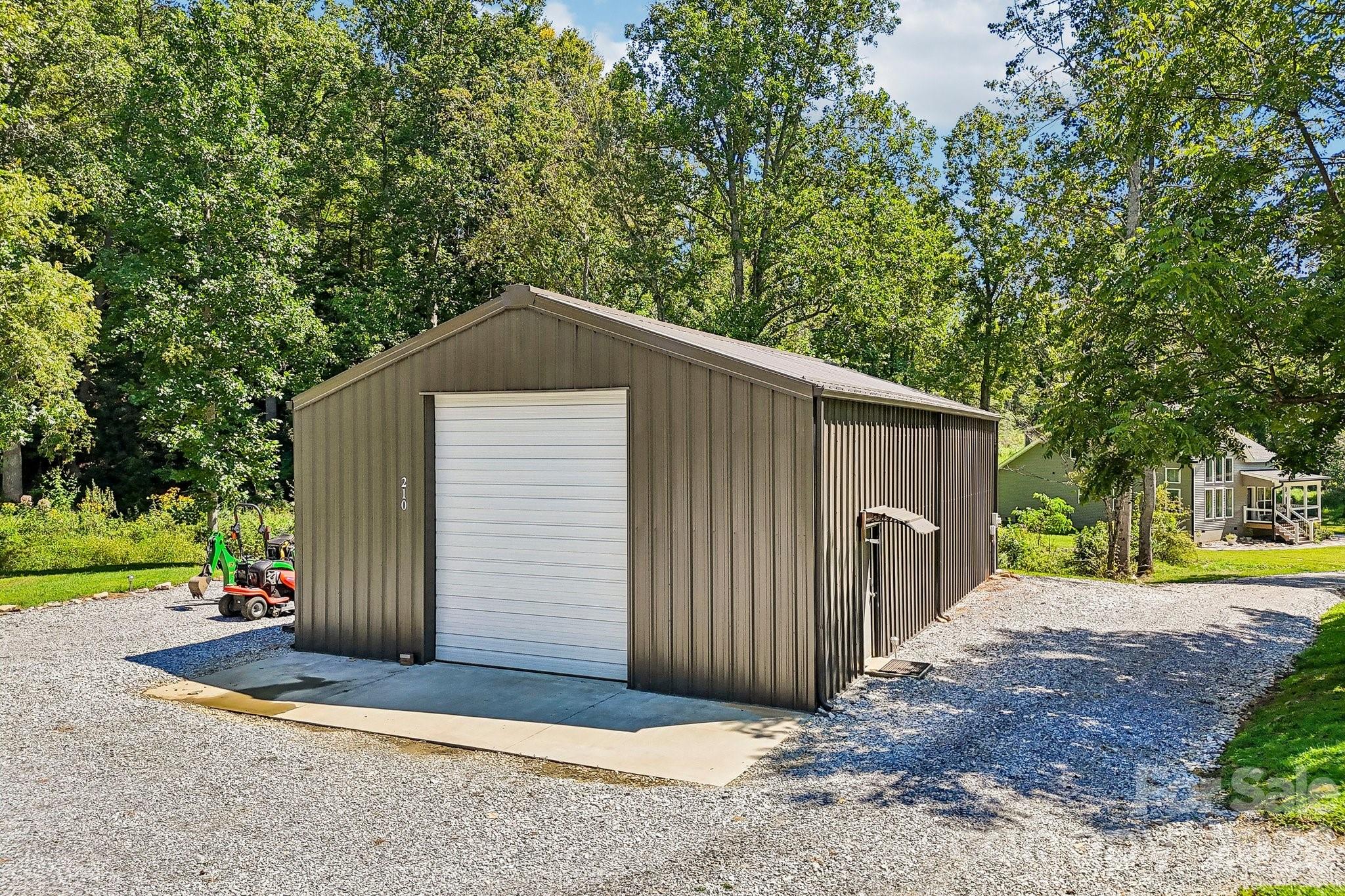 Single Family Residence at 224 & 198 Carpenter Road, Marion, photo 21 of 39