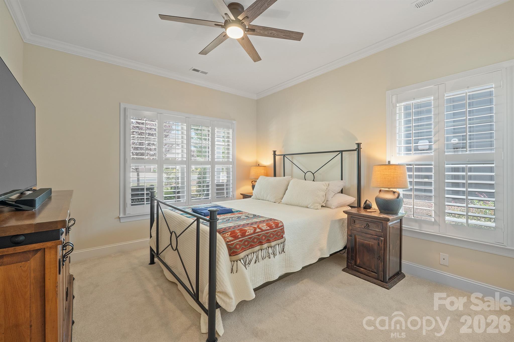 Single Family Residence at 2205 Lincolnshire Lane, Waxhaw, photo 5 of 39