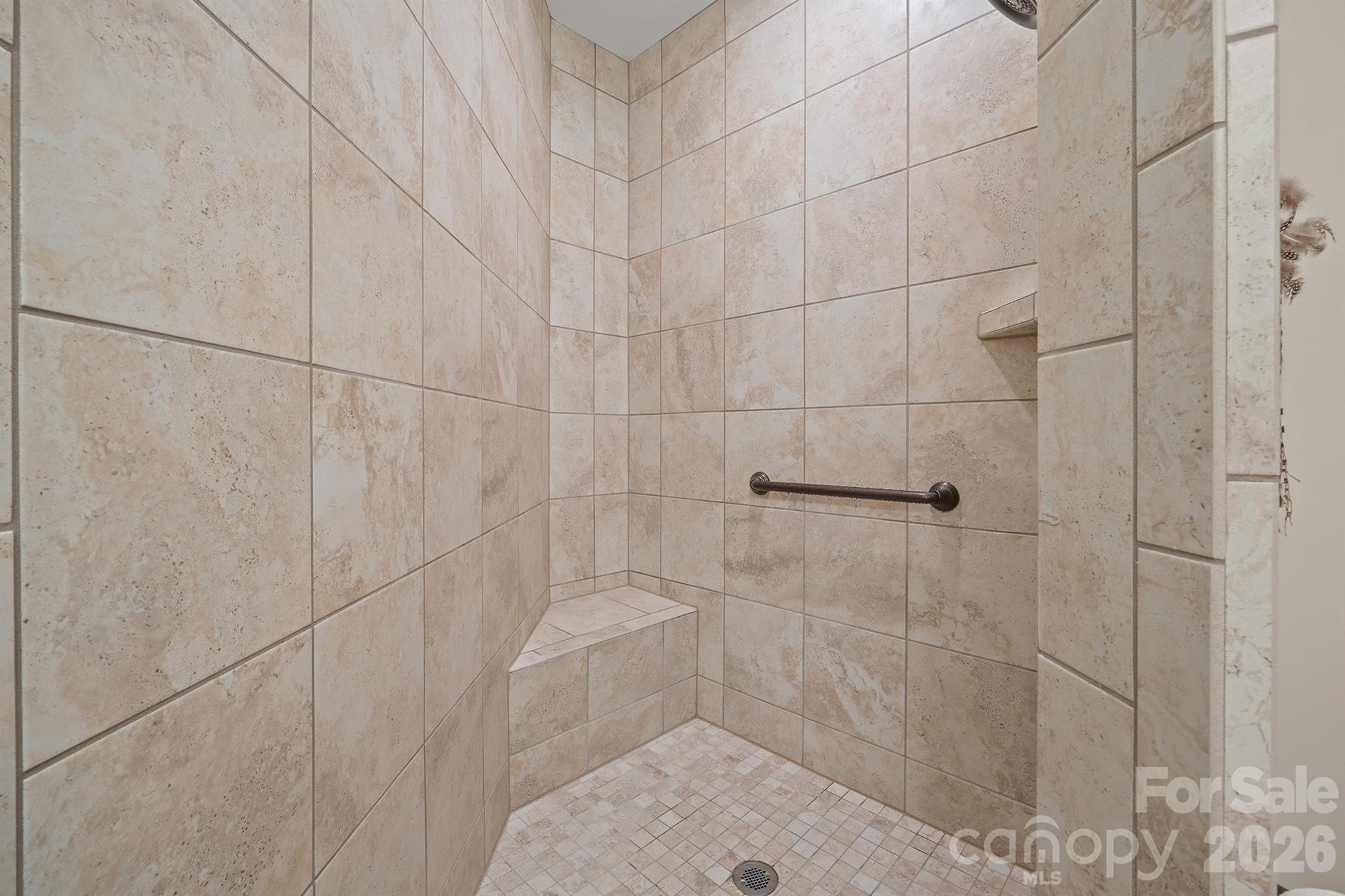 Single Family Residence at 2205 Lincolnshire Lane, Waxhaw, photo 7 of 39