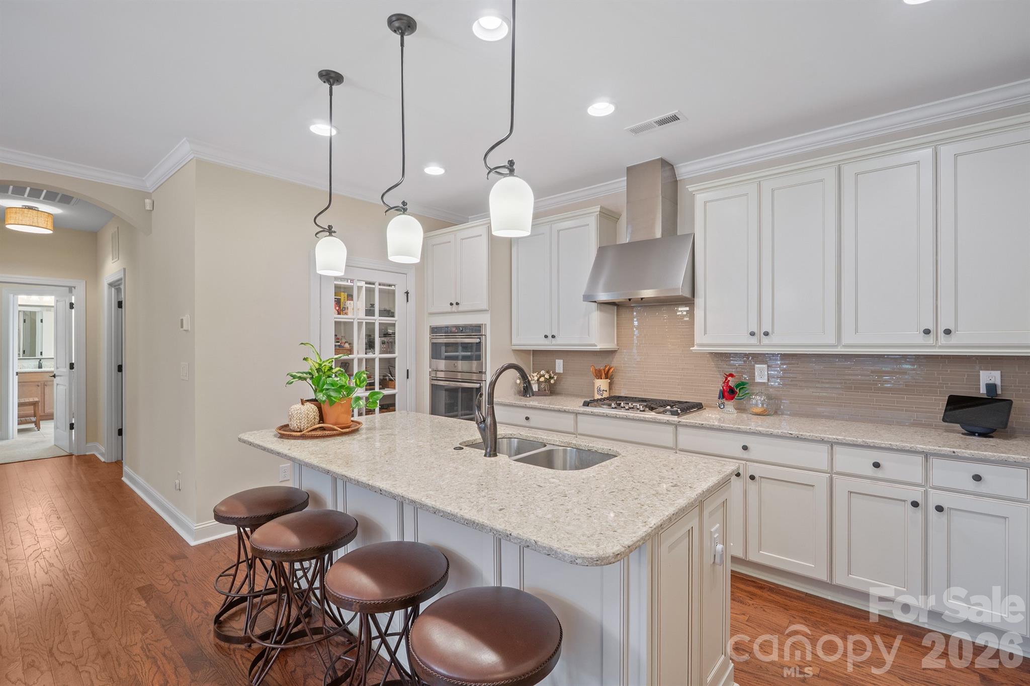 Single Family Residence at 2205 Lincolnshire Lane, Waxhaw, photo 13 of 39