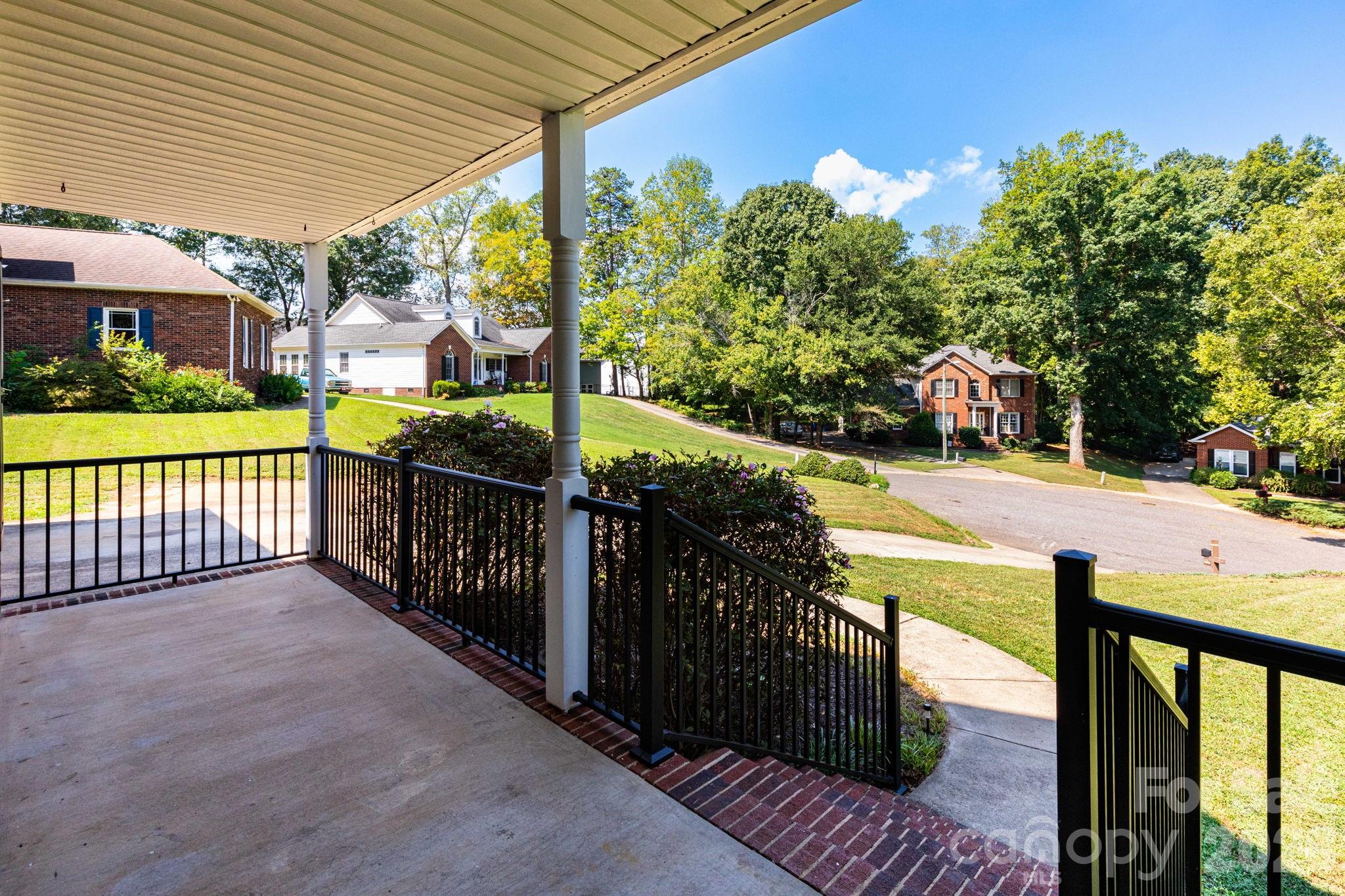 Single Family Residence at 2507 Ashley Court, Belmont, photo 31 of 46