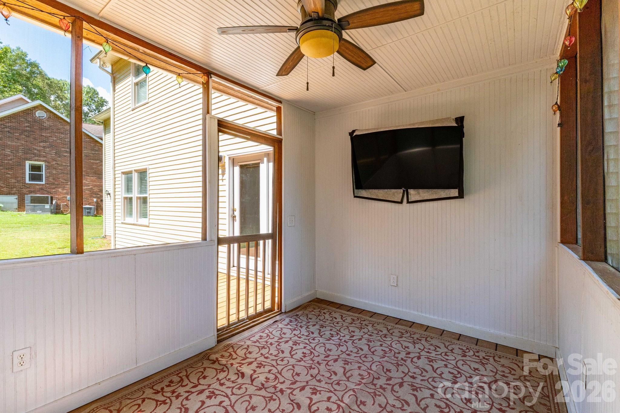 Single Family Residence at 2507 Ashley Court, Belmont, photo 36 of 46