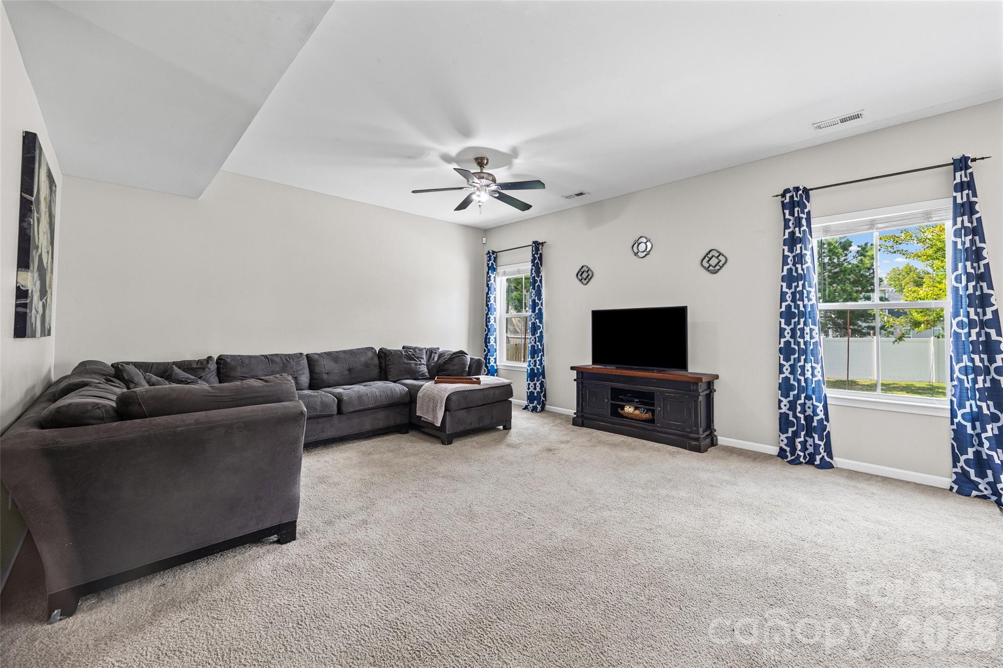 Single Family Residence at 3011 Rhododendron Place, Lake Wylie, photo 14 of 33