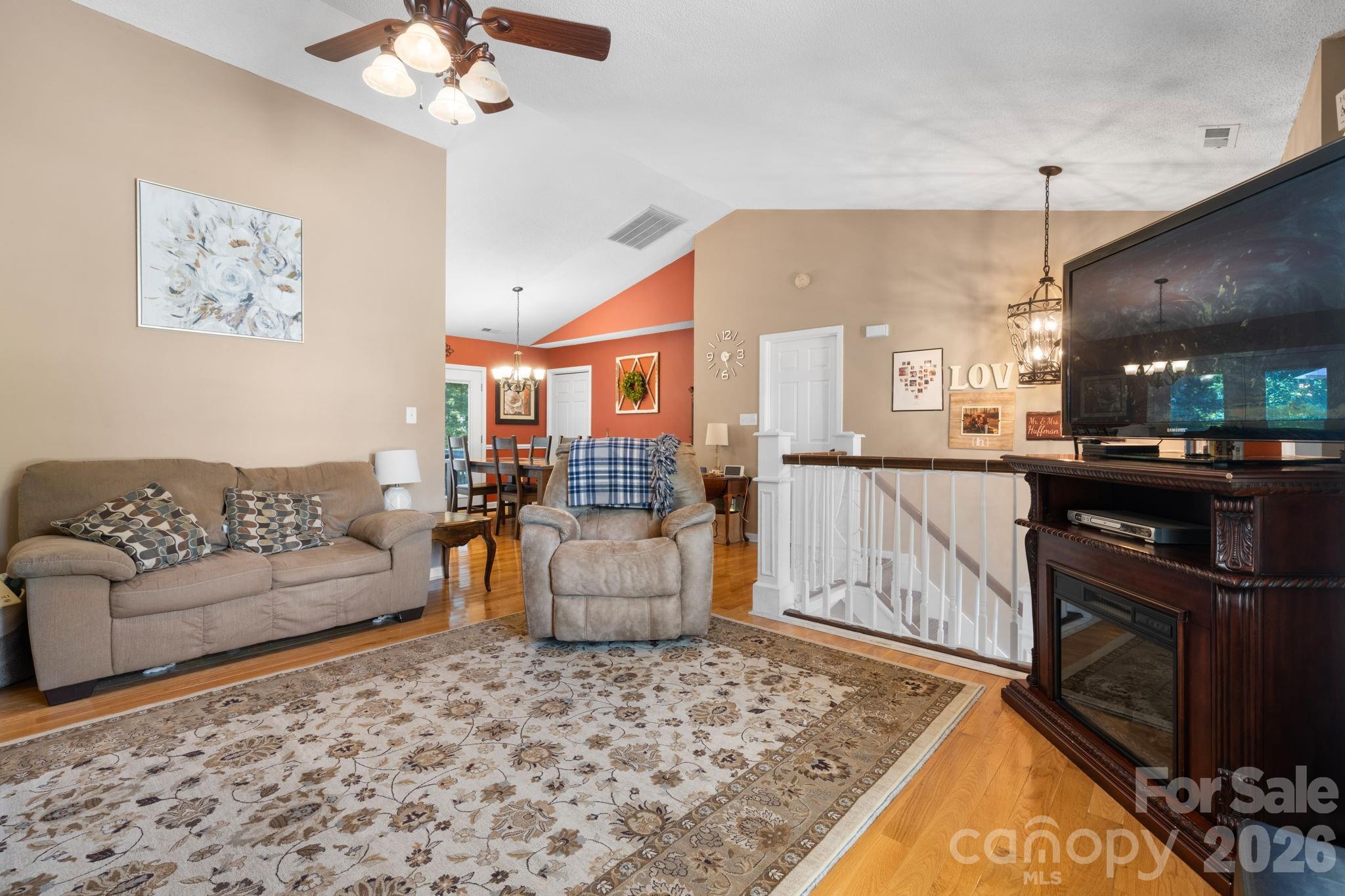 Single Family Residence at 3105 Kay Street, Conover, photo 8 of 44