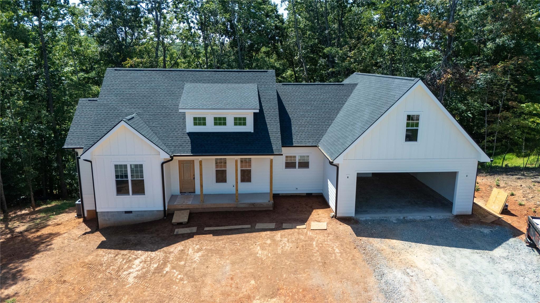 Single Family Residence at 436 Dublin Lane, Columbus, photo 3 of 72
