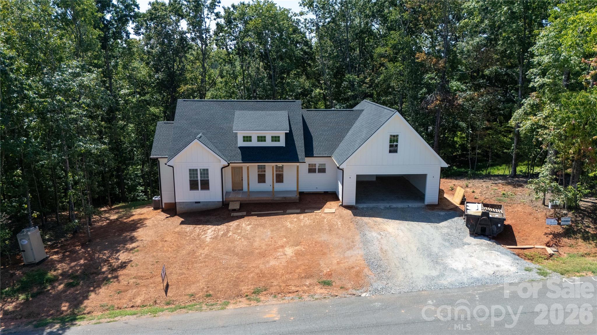 Single Family Residence at 436 Dublin Lane, Columbus, photo 5 of 72
