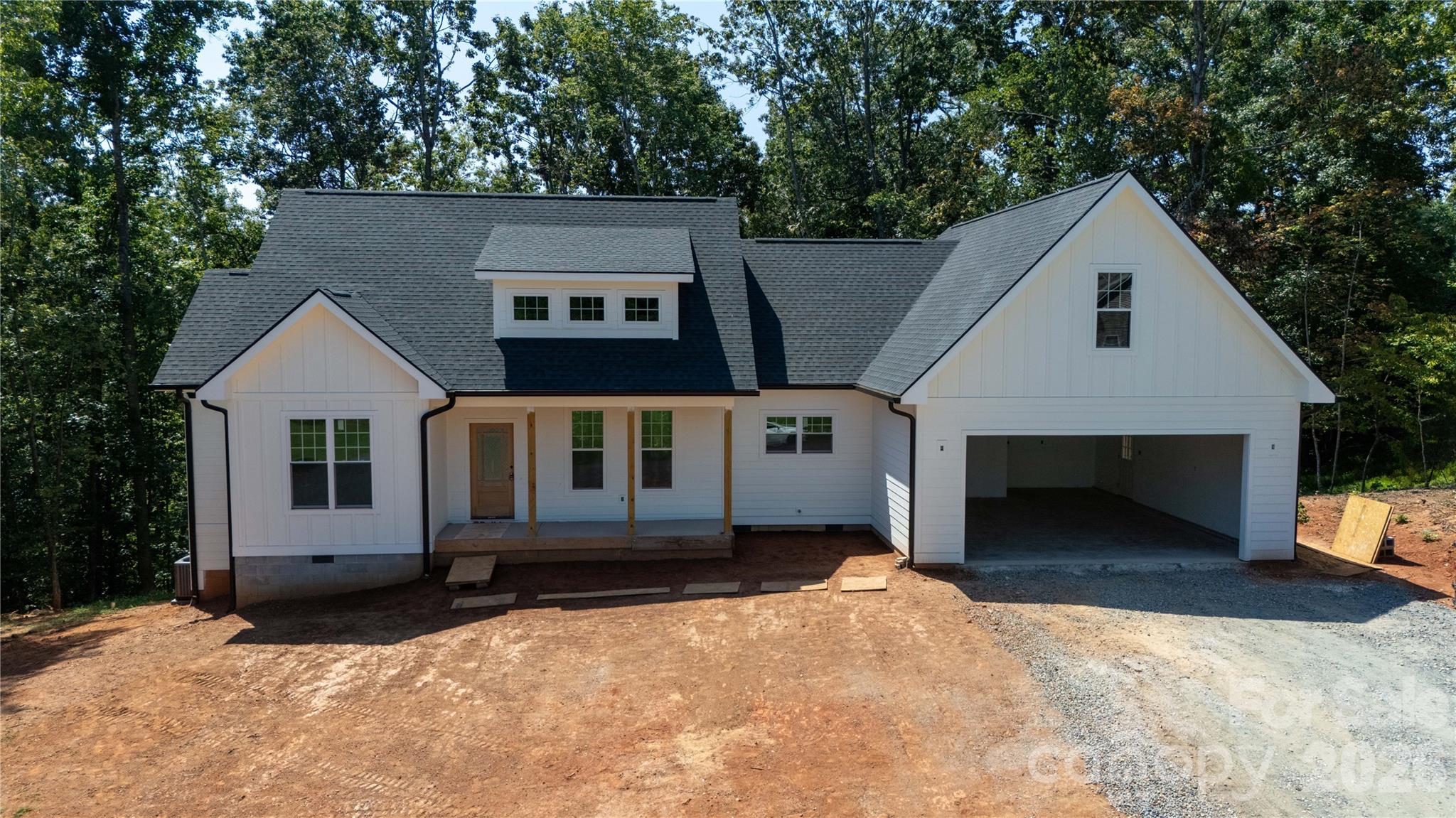 Single Family Residence at 436 Dublin Lane, Columbus, photo 9 of 72