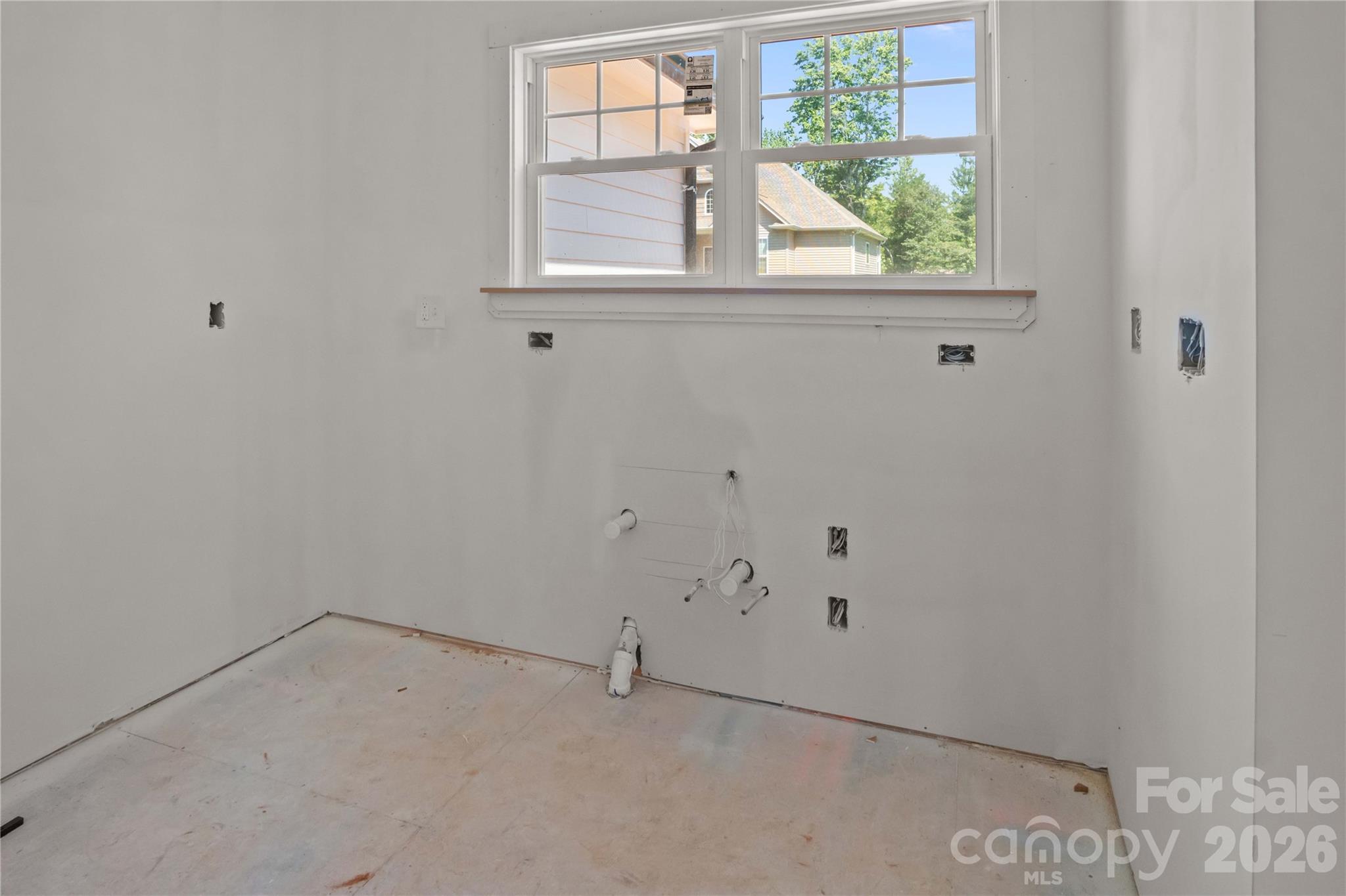 Single Family Residence at 436 Dublin Lane, Columbus, photo 56 of 72