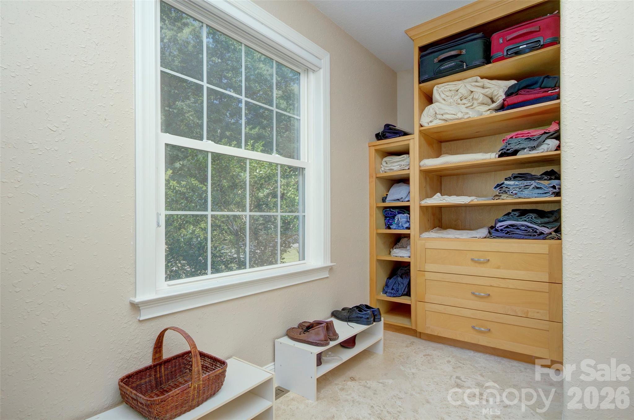 Single Family Residence at 98 Soapstone Creek Drive, Arden, photo 20 of 44