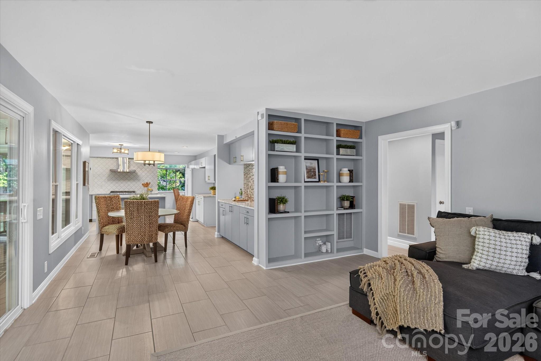 Single Family Residence at 4418 Horseshoe Bend, Matthews, photo 17 of 41