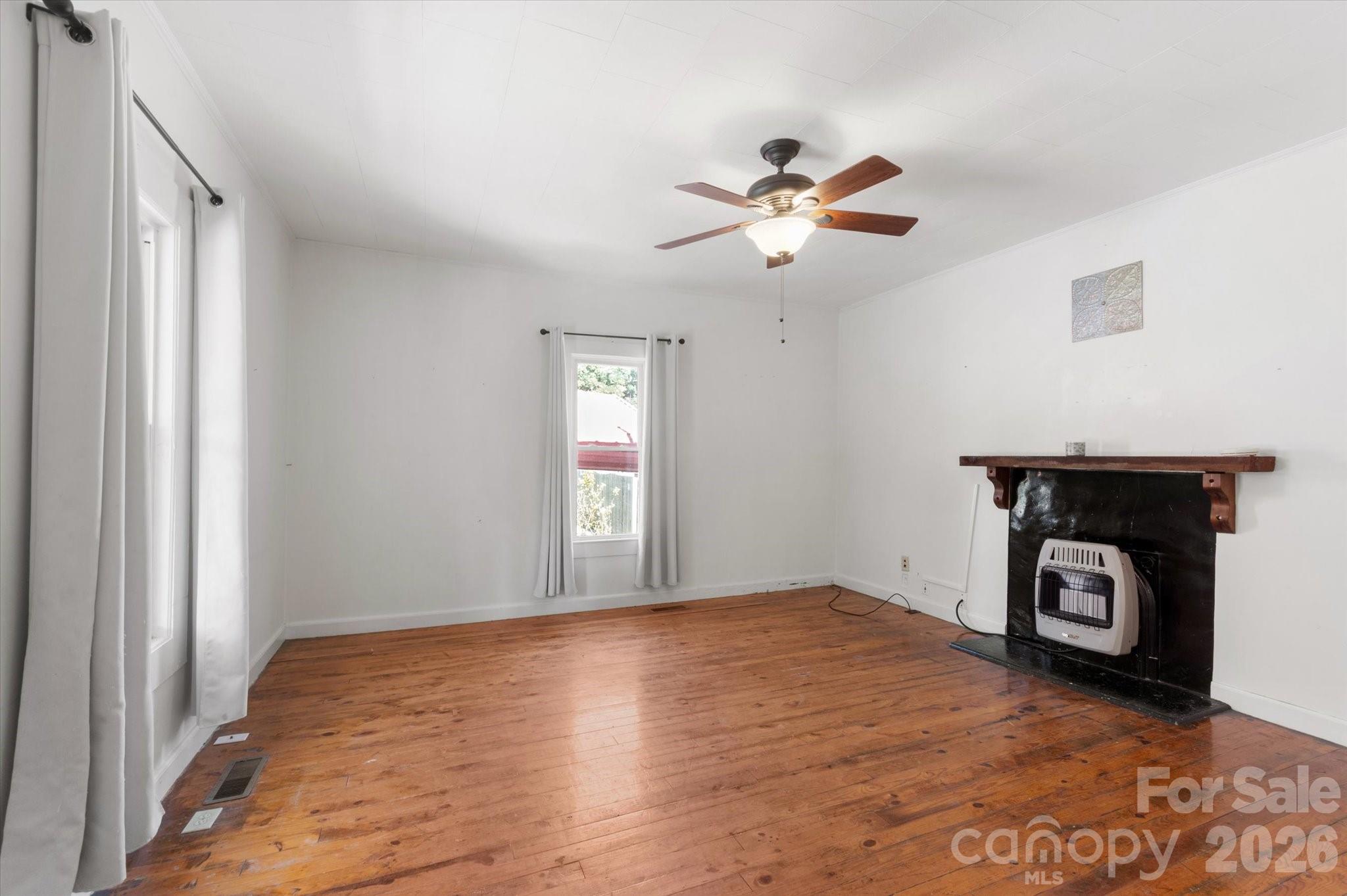 Single Family Residence at 466 Miller Avenue, Marion, photo 25 of 47