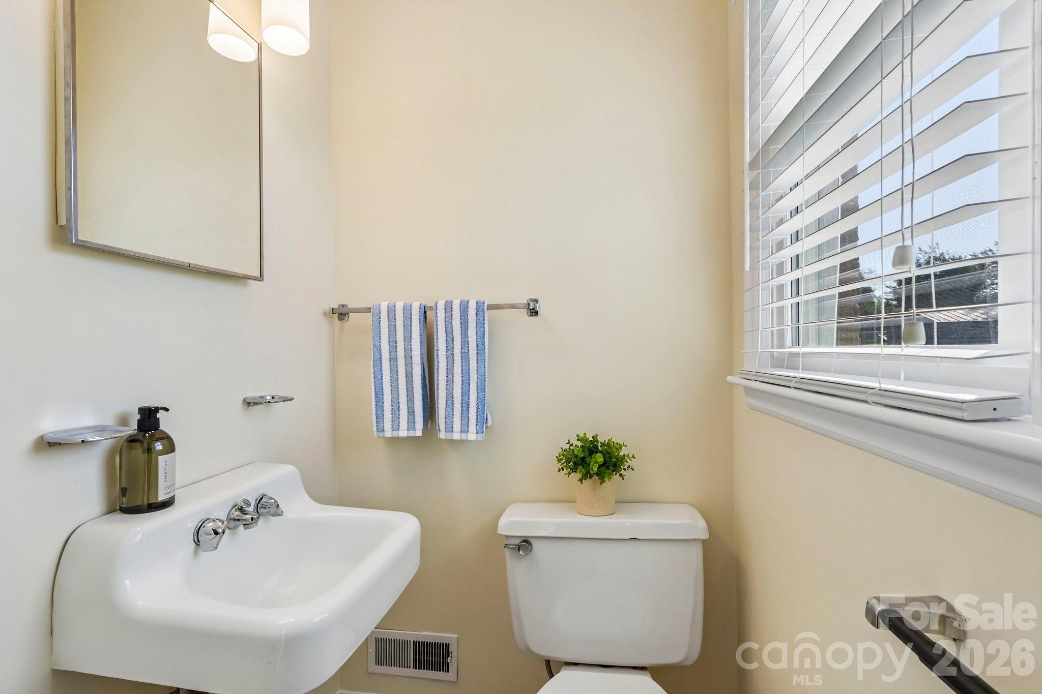Attached half bathroom - 5111 Hawthorne Lane, Shelby