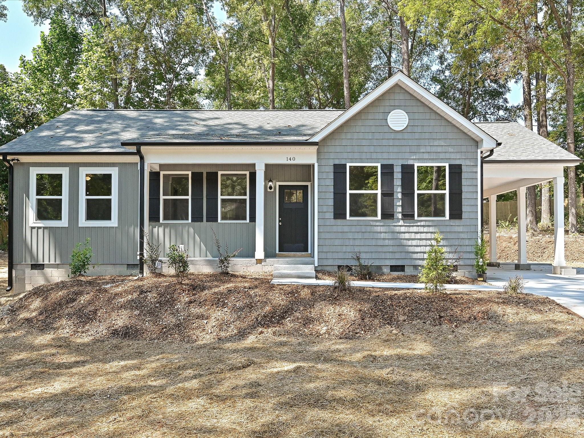 Single Family Residence at 140 Helen Avenue, Bessemer City