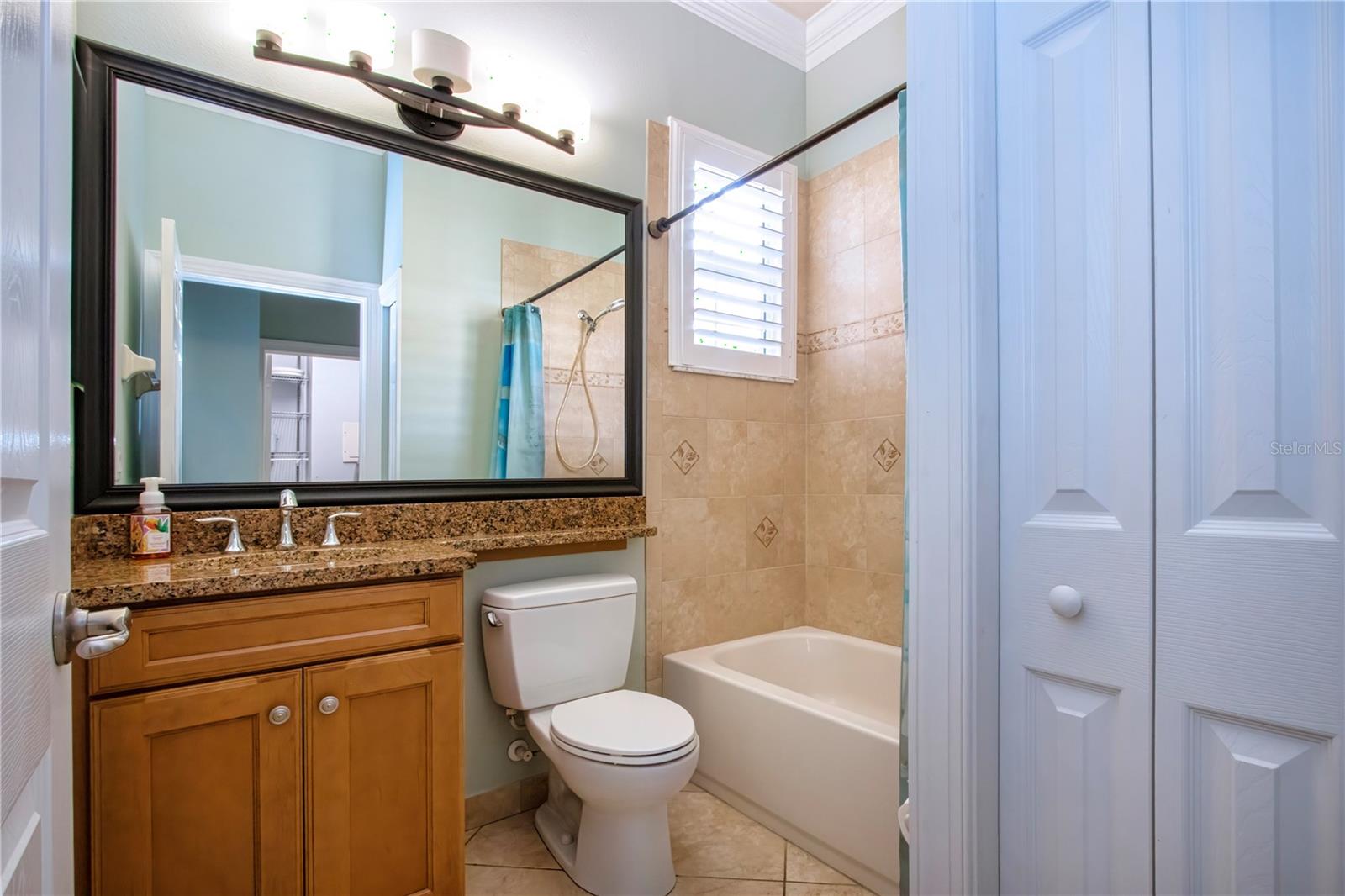 Guest Bathroom - 15847 COBBLE MILL DR, WIMAUMA
