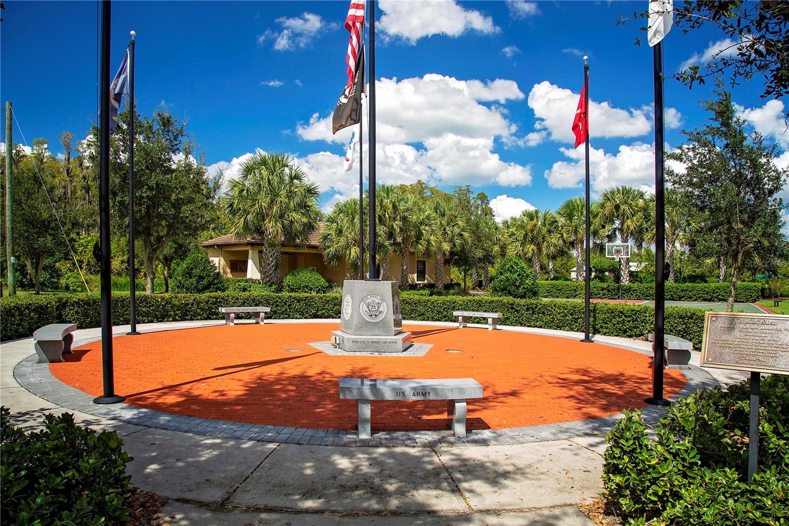 Veterans Memorial - 15847 COBBLE MILL DR, WIMAUMA