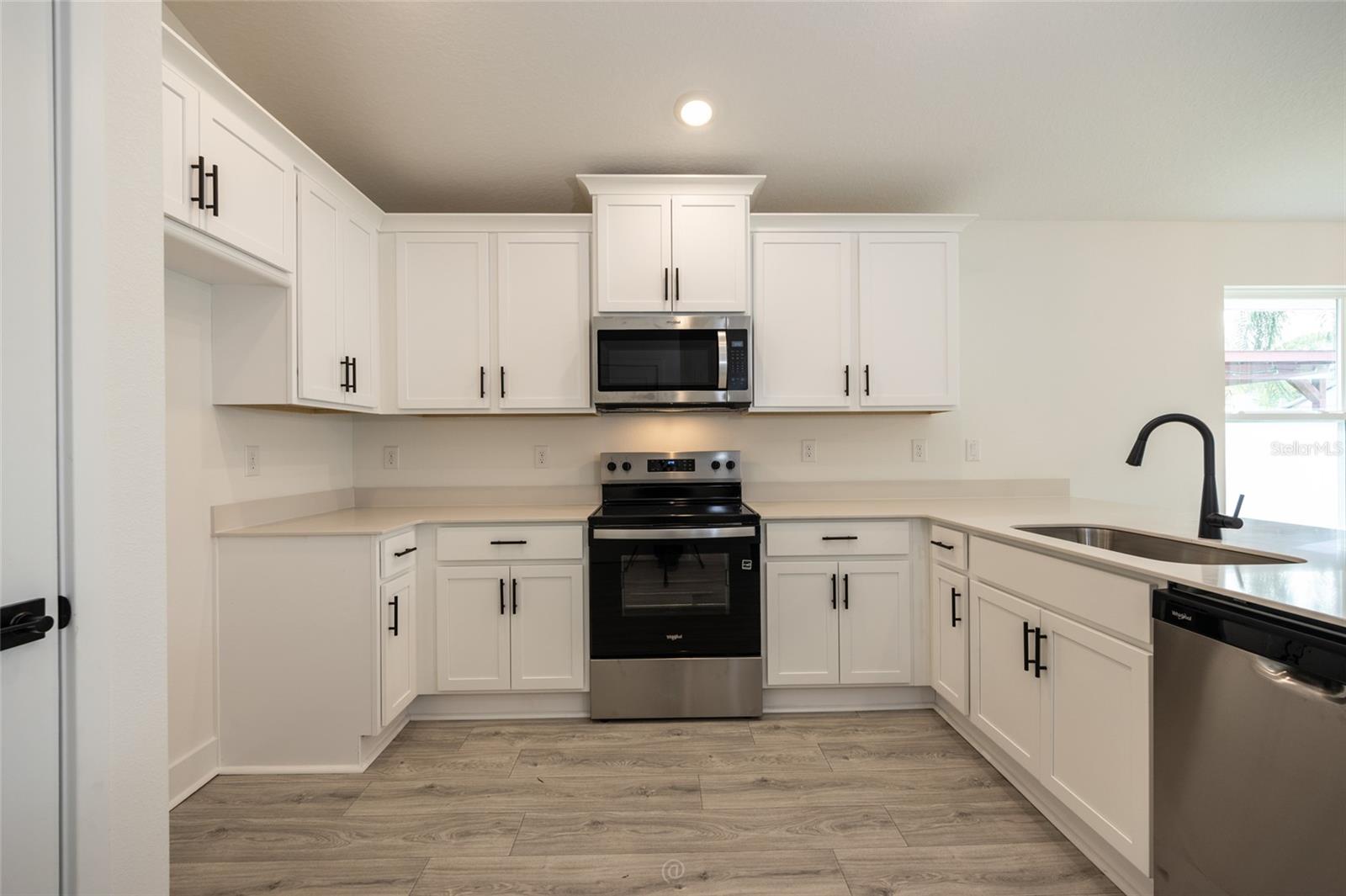 Single Family Residence at 19 SEDGEFIELD PATH S, PALM COAST, photo 2 of 20