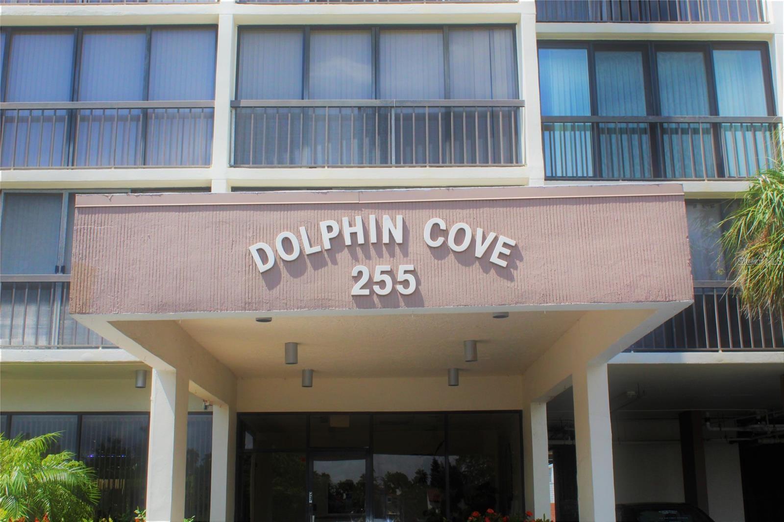 255 DOLPHIN PT #710