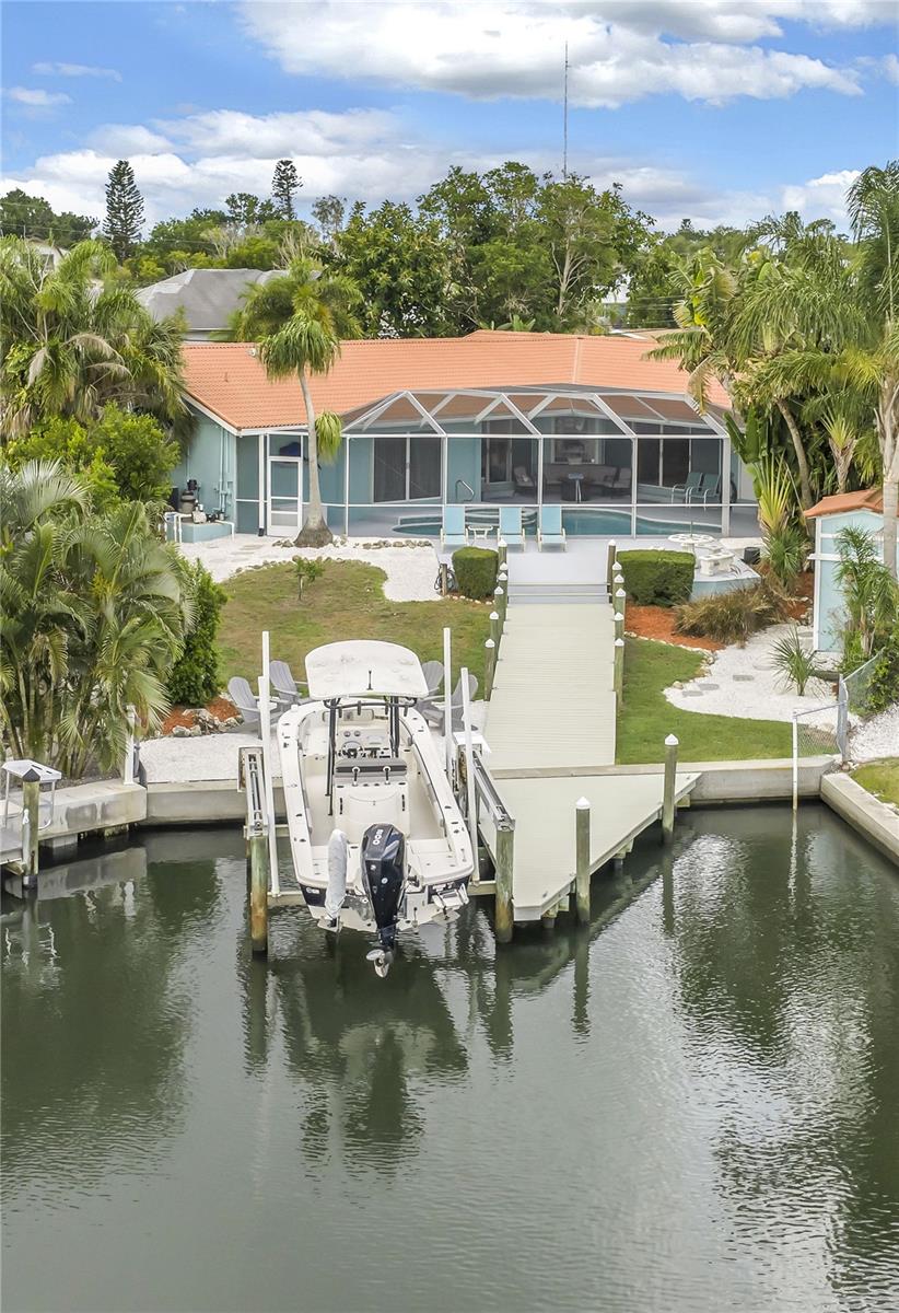 4911 PALMETTO POINT DR