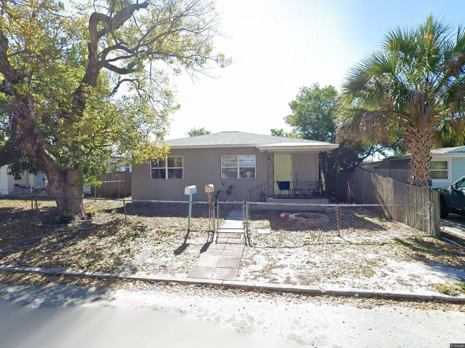 Half Duplex at 1626 29TH AVE N, ST PETERSBURG, photo 3 of 14