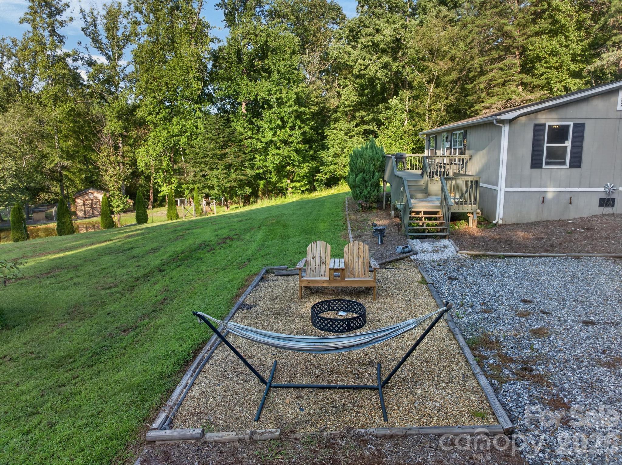 Single Family Residence at 2437 S Rosedale Drive, Lenoir, photo 9 of 45