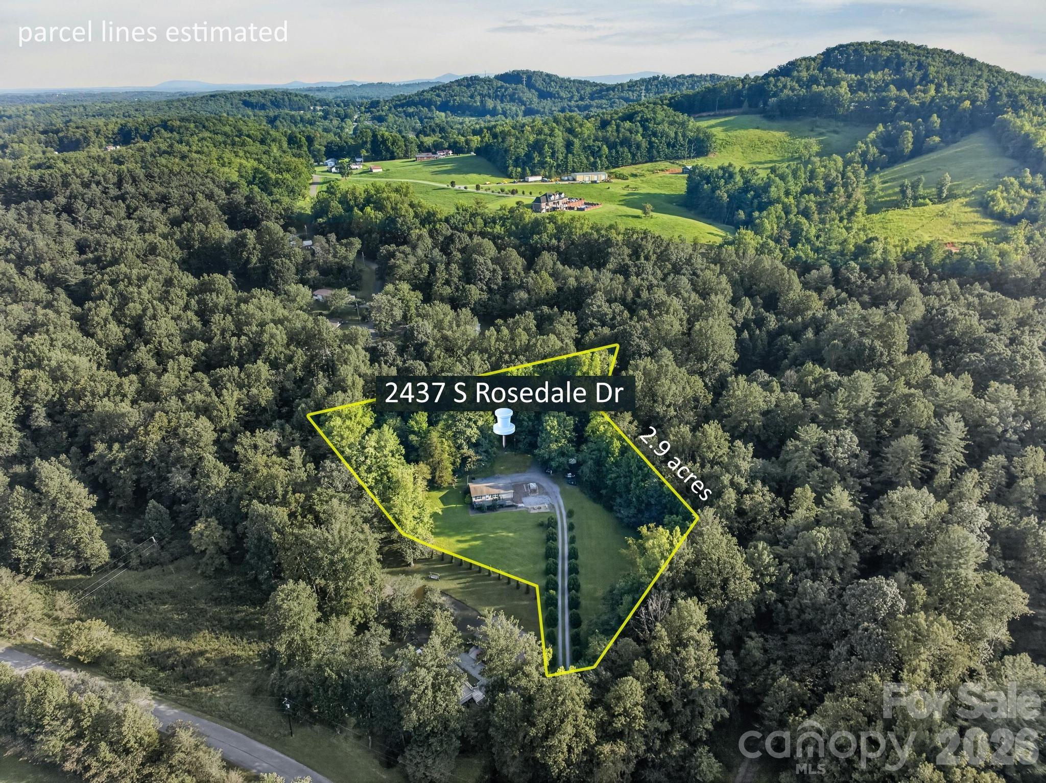 Single Family Residence at 2437 S Rosedale Drive, Lenoir, photo 16 of 45