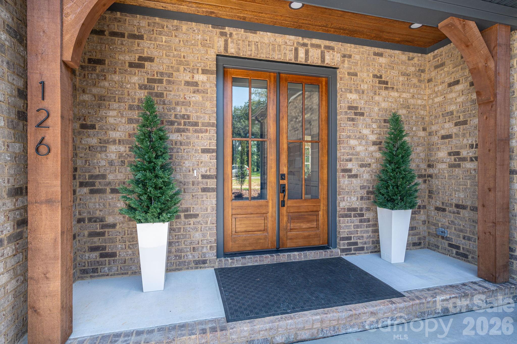 Single Family Residence at 126 Lake Mist Drive, Belmont, photo 4 of 47