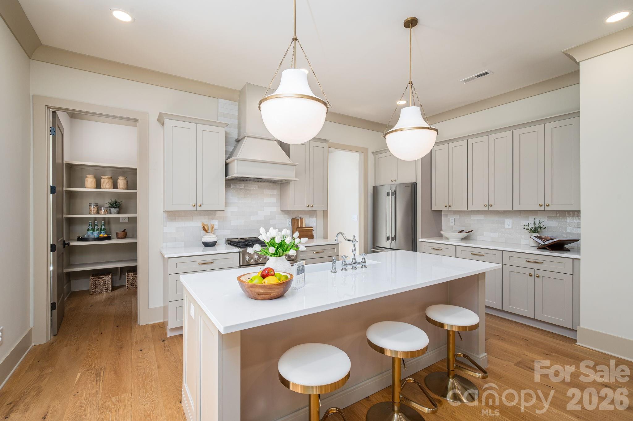 Single Family Residence at 126 Lake Mist Drive, Belmont, photo 10 of 47