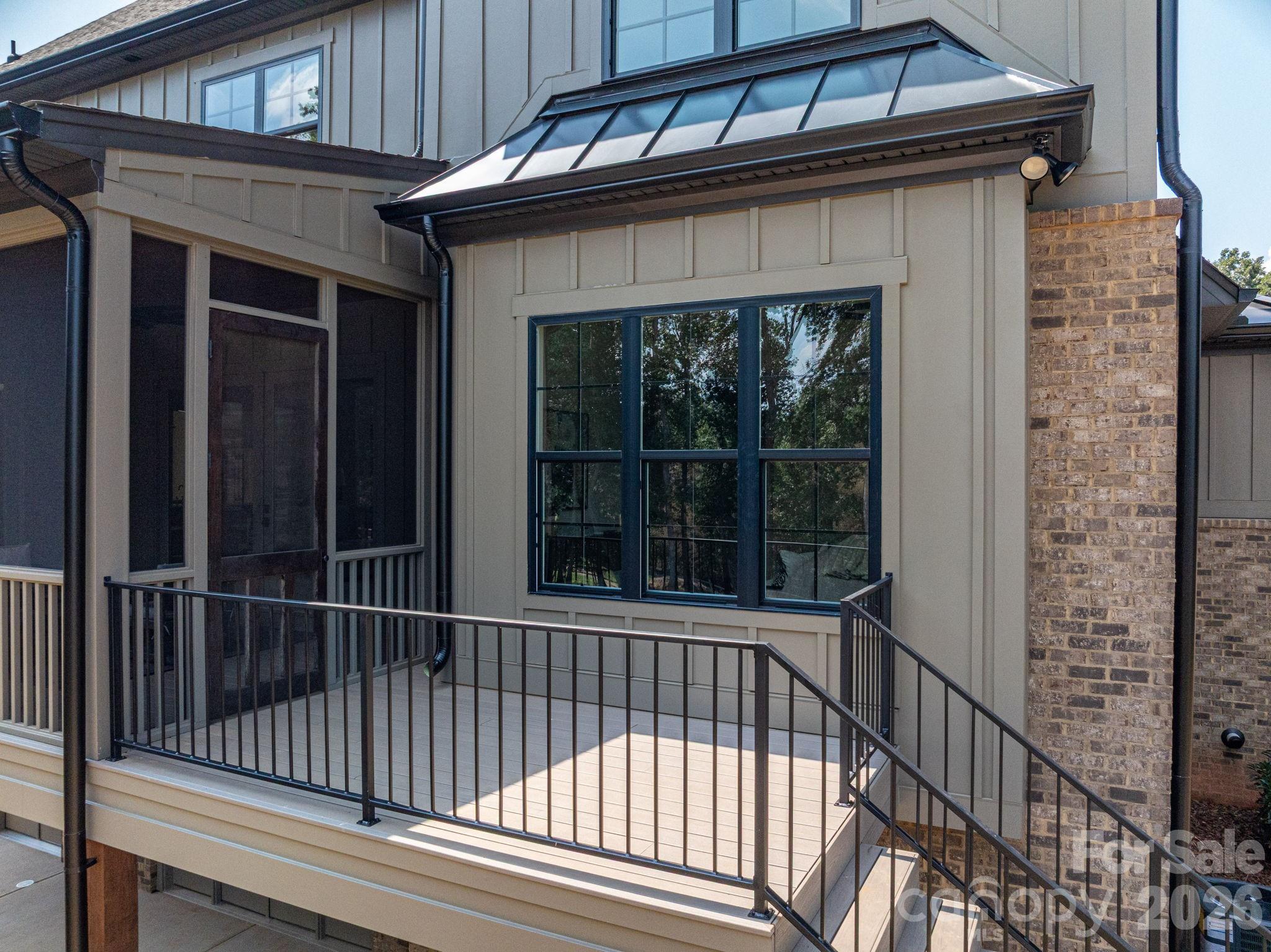 Single Family Residence at 126 Lake Mist Drive, Belmont, photo 18 of 47