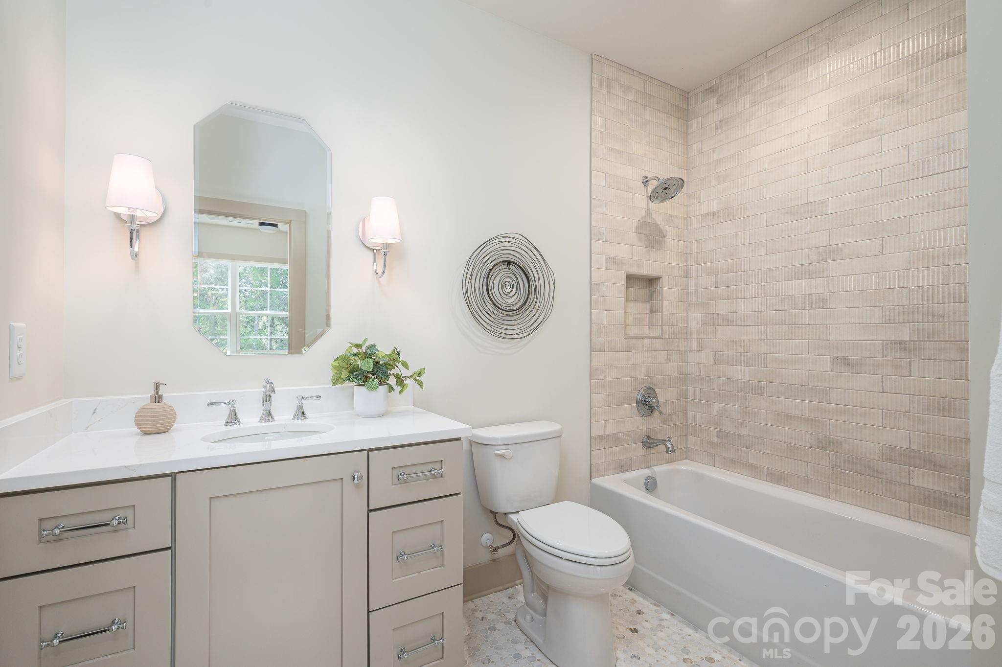 Single Family Residence at 126 Lake Mist Drive, Belmont, photo 29 of 47