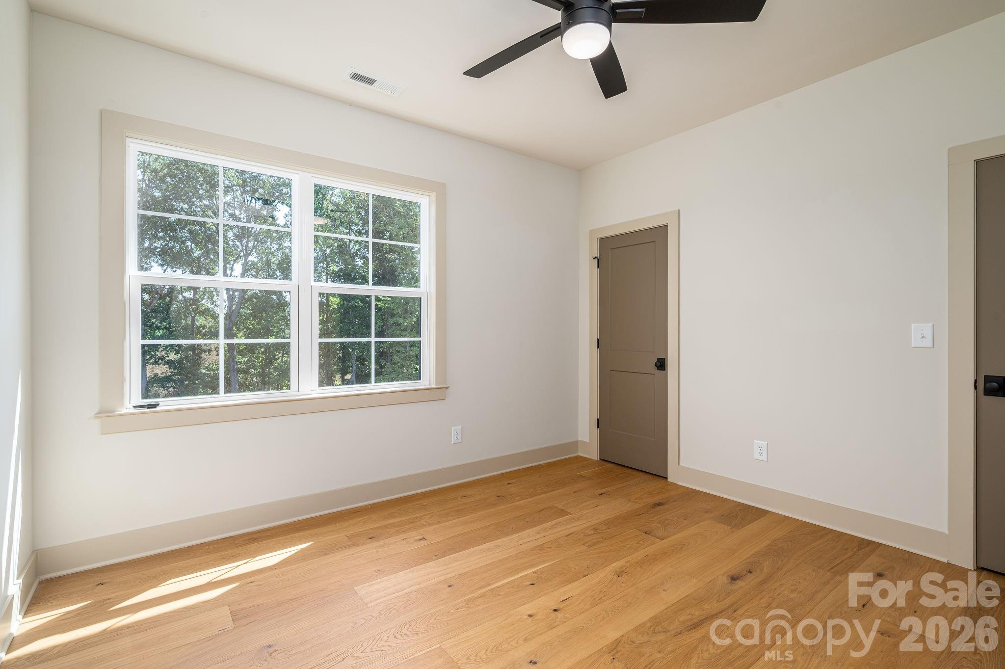 Single Family Residence at 126 Lake Mist Drive, Belmont, photo 31 of 47